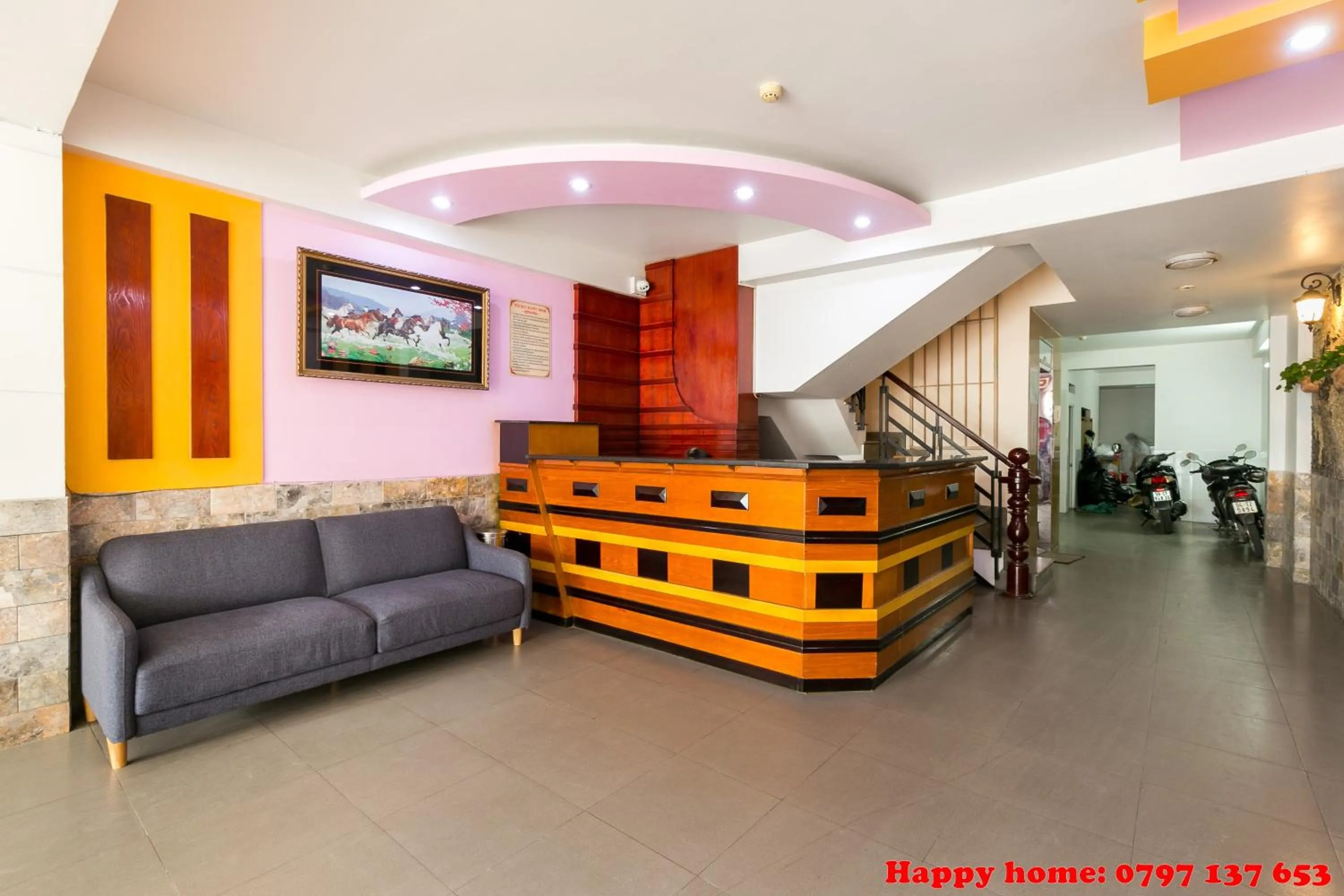 Nightclub / DJ in Happy Home