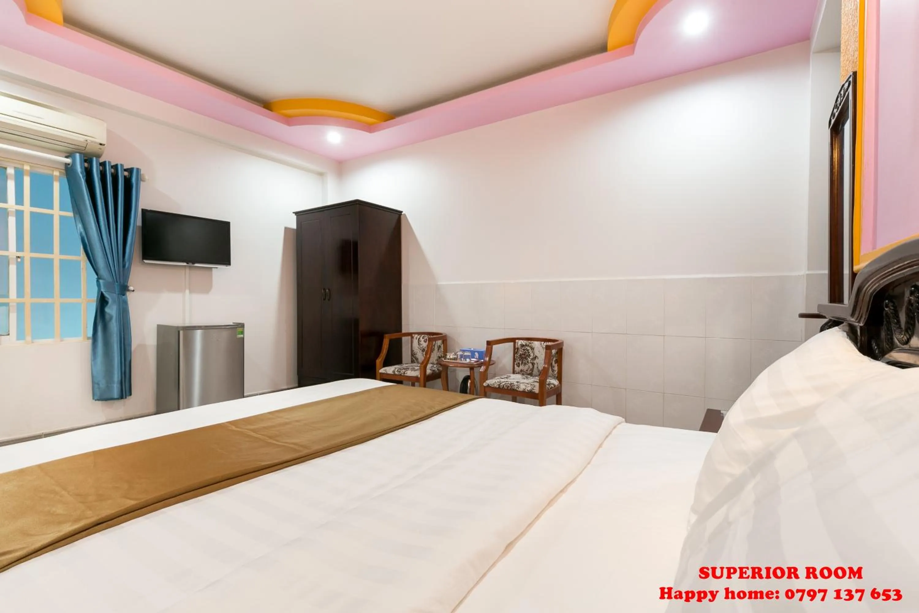 Massage, Bed in Happy Home