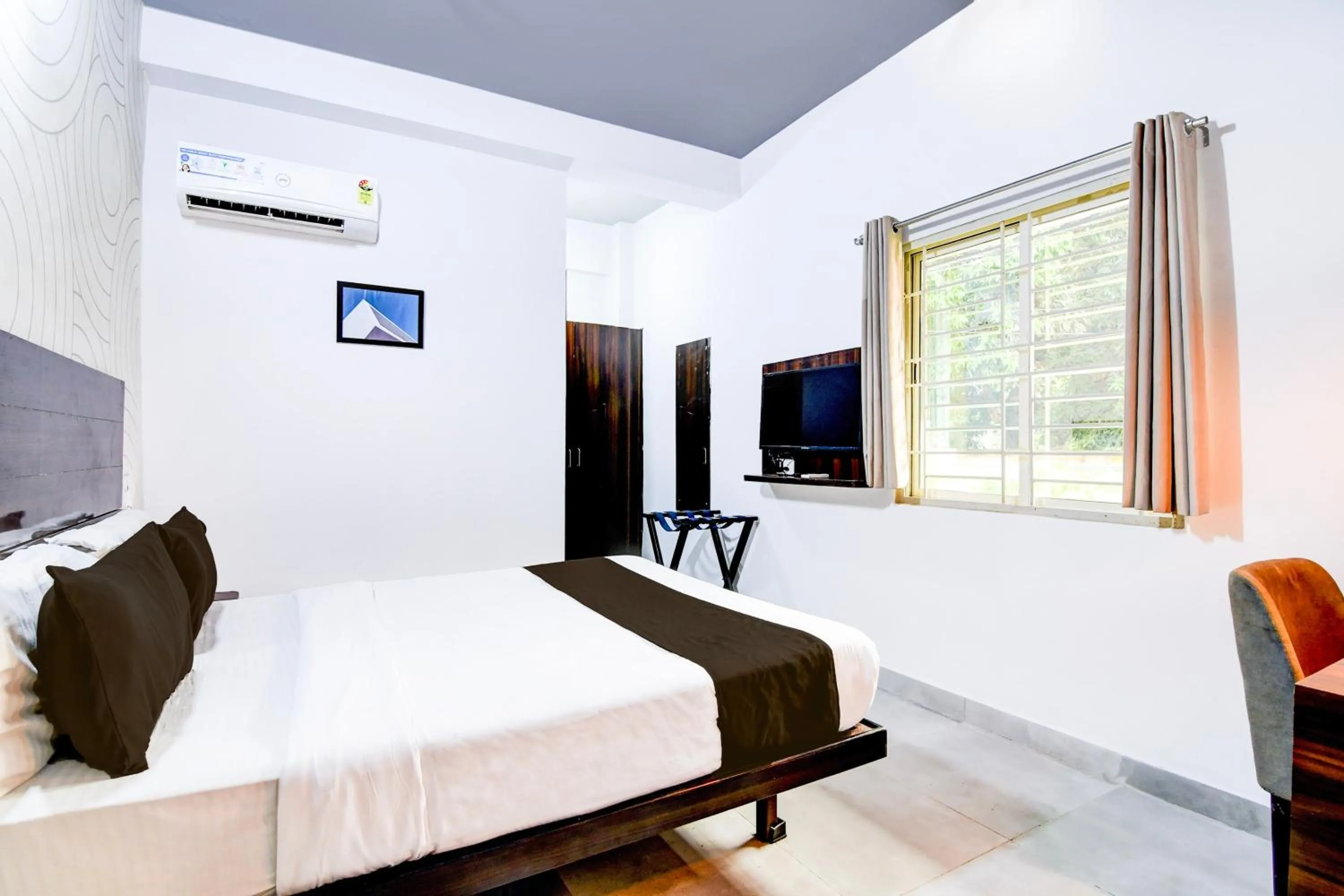 Bedroom, Bed in Super Townhouse Chandrasekharpur