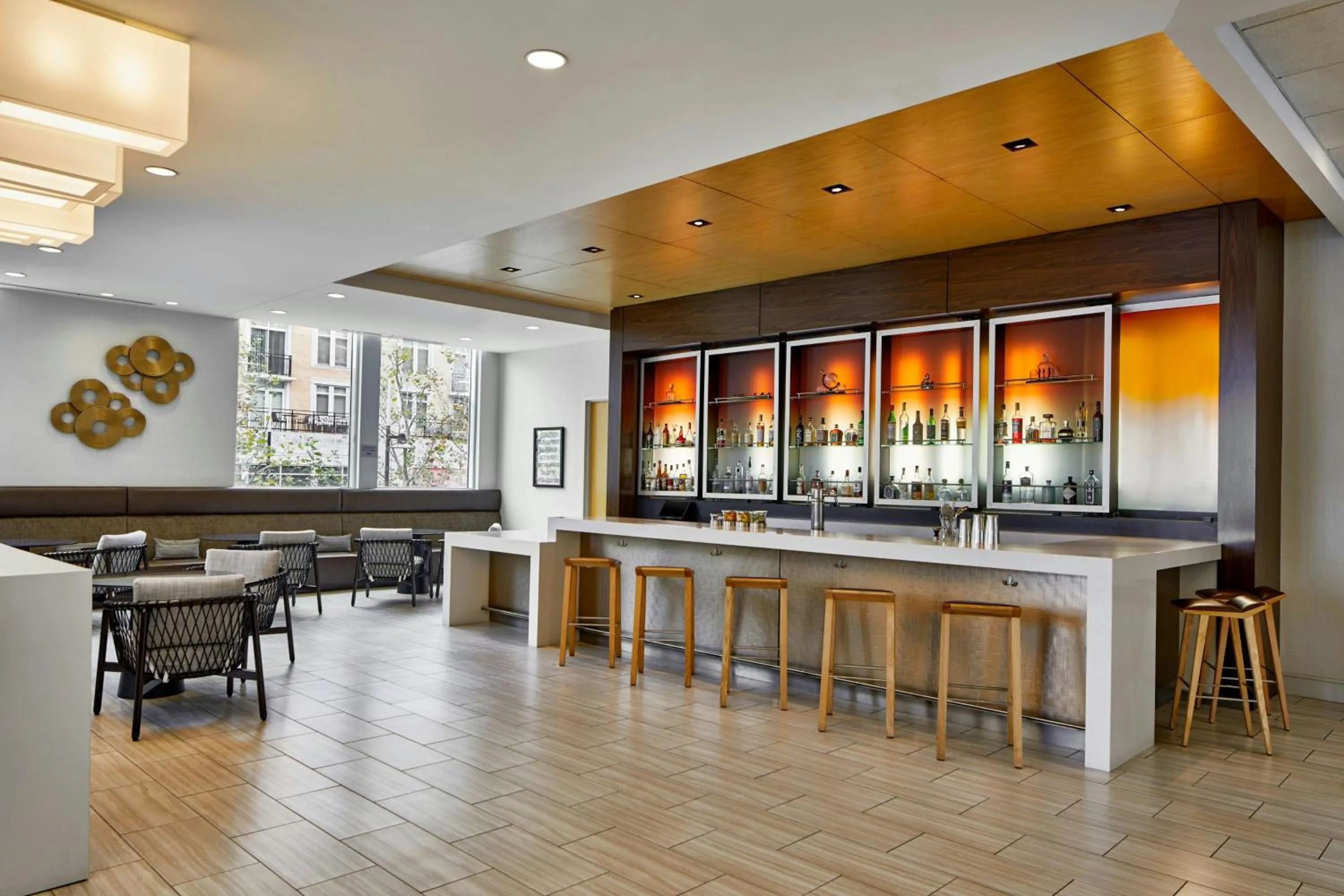 Lounge or bar in AC Hotel National Harbor Washington, DC Area