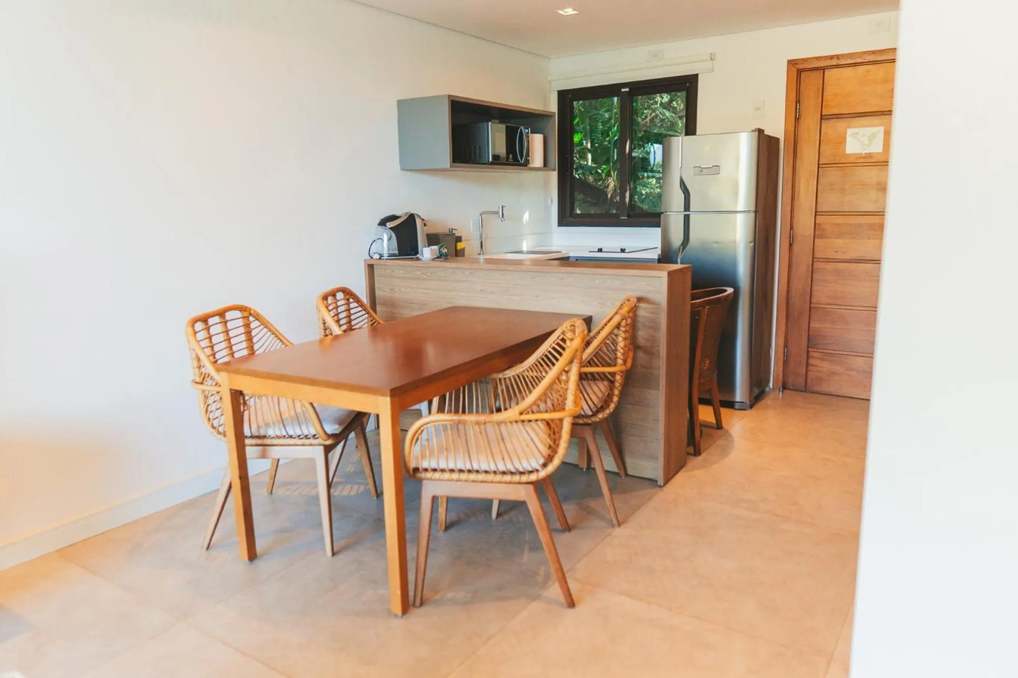 kitchen in Casa Di Sirena Ilhabela