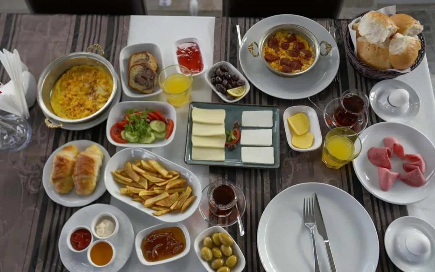 Breakfast in Arte Cave Hotel