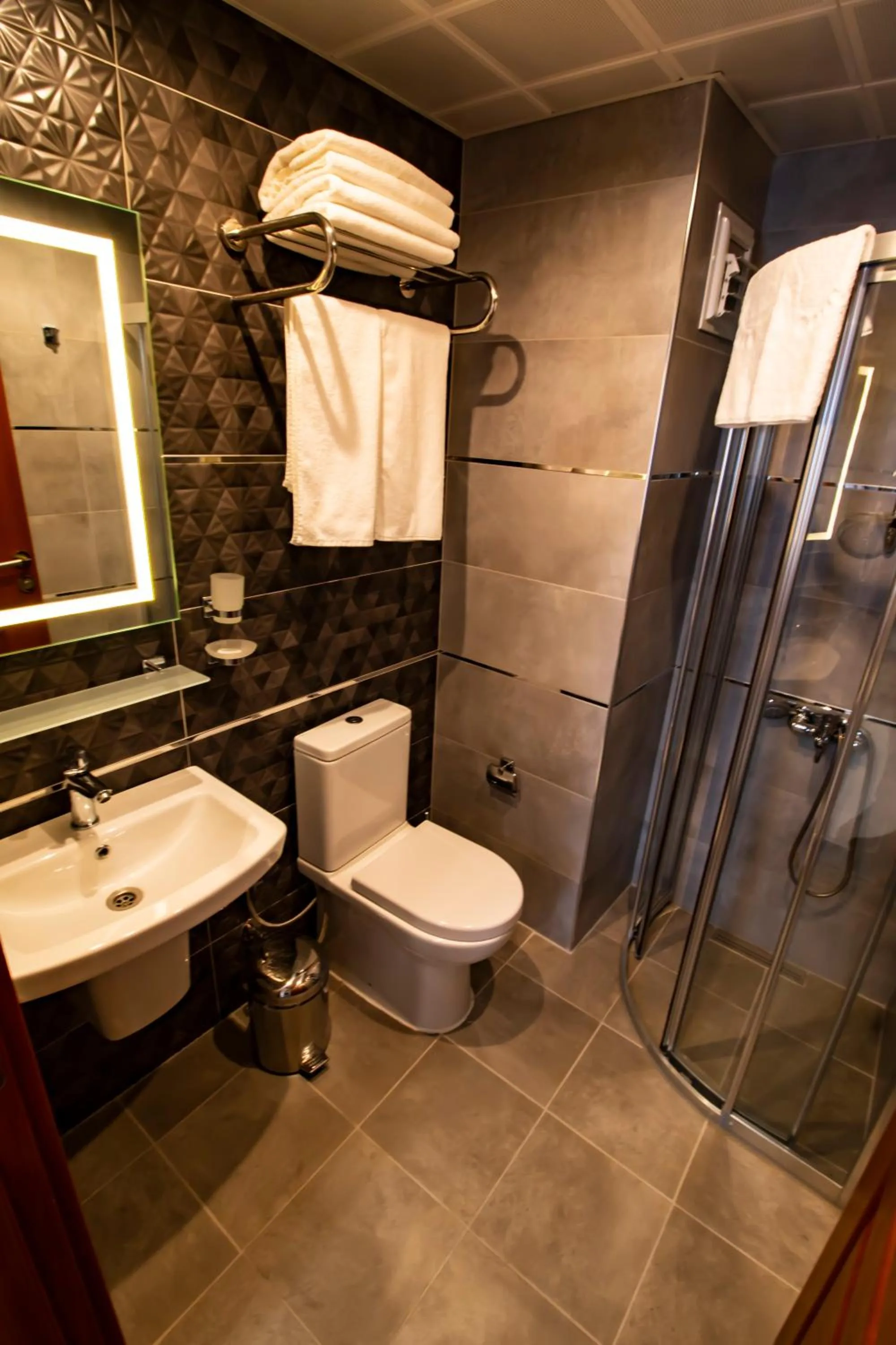 Bed in Avrasya Port Hotel