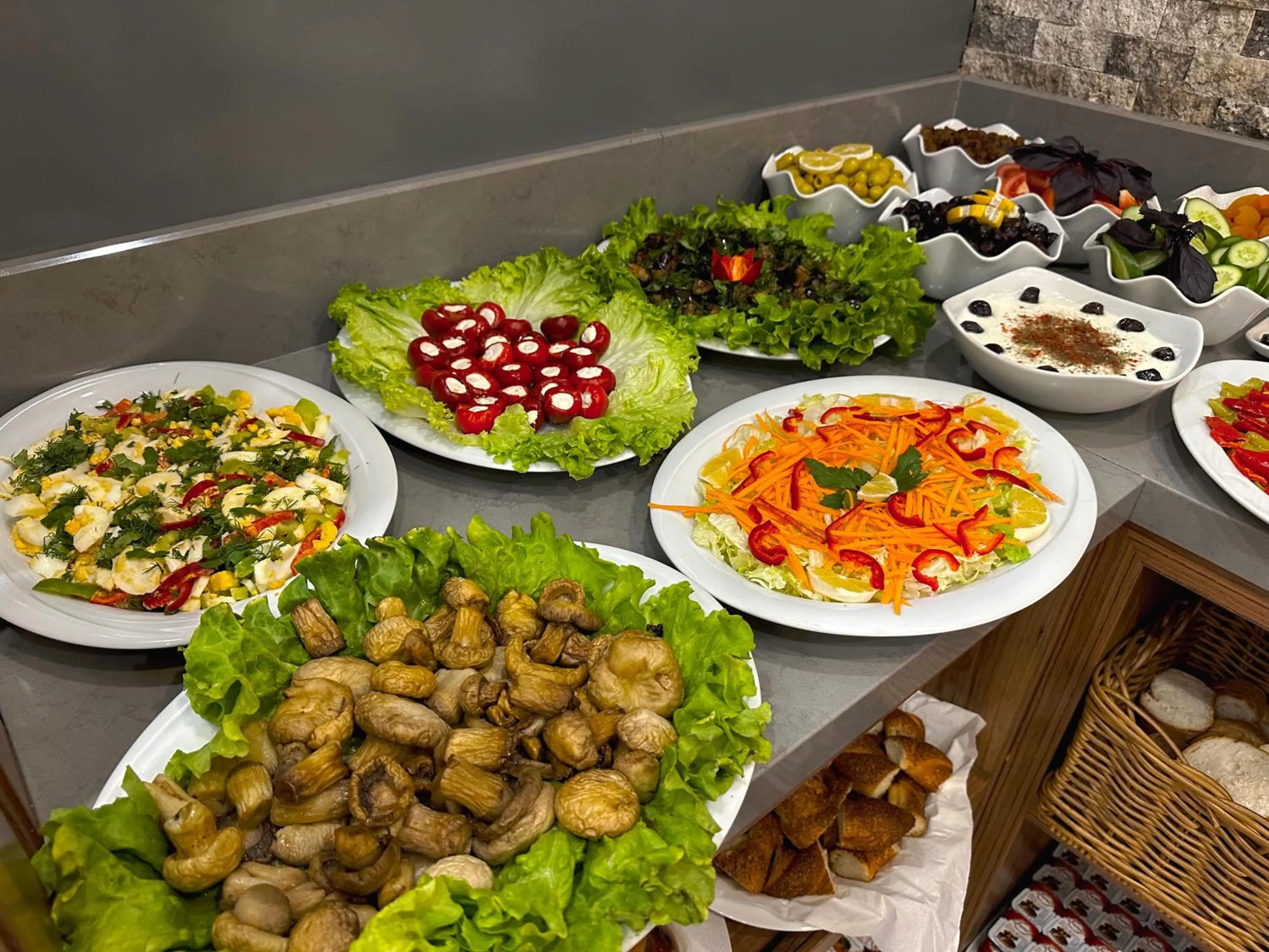 Food and drinks in Avrasya Port Hotel