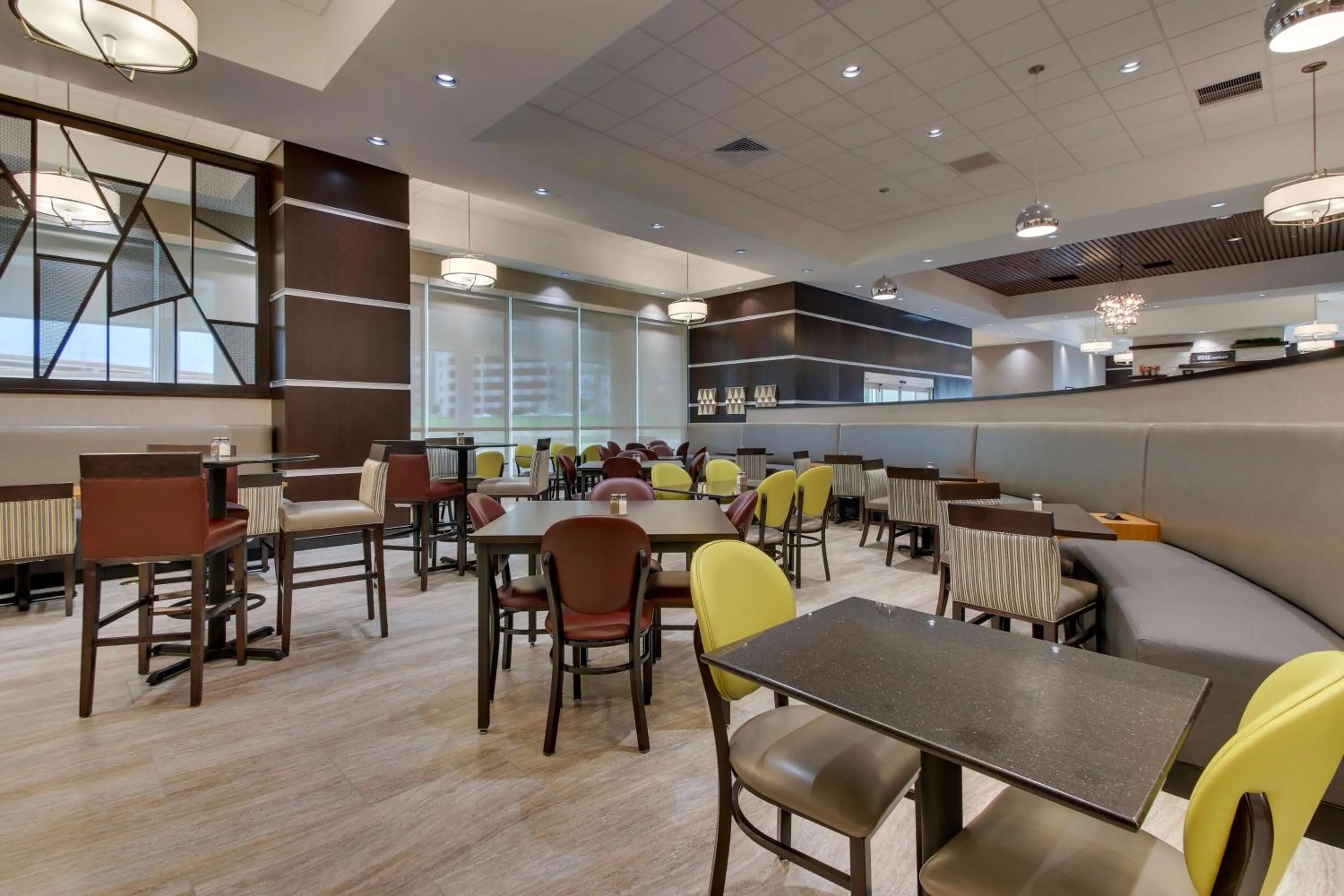 Restaurant/places to eat in Drury Plaza Hotel Dallas Richardson