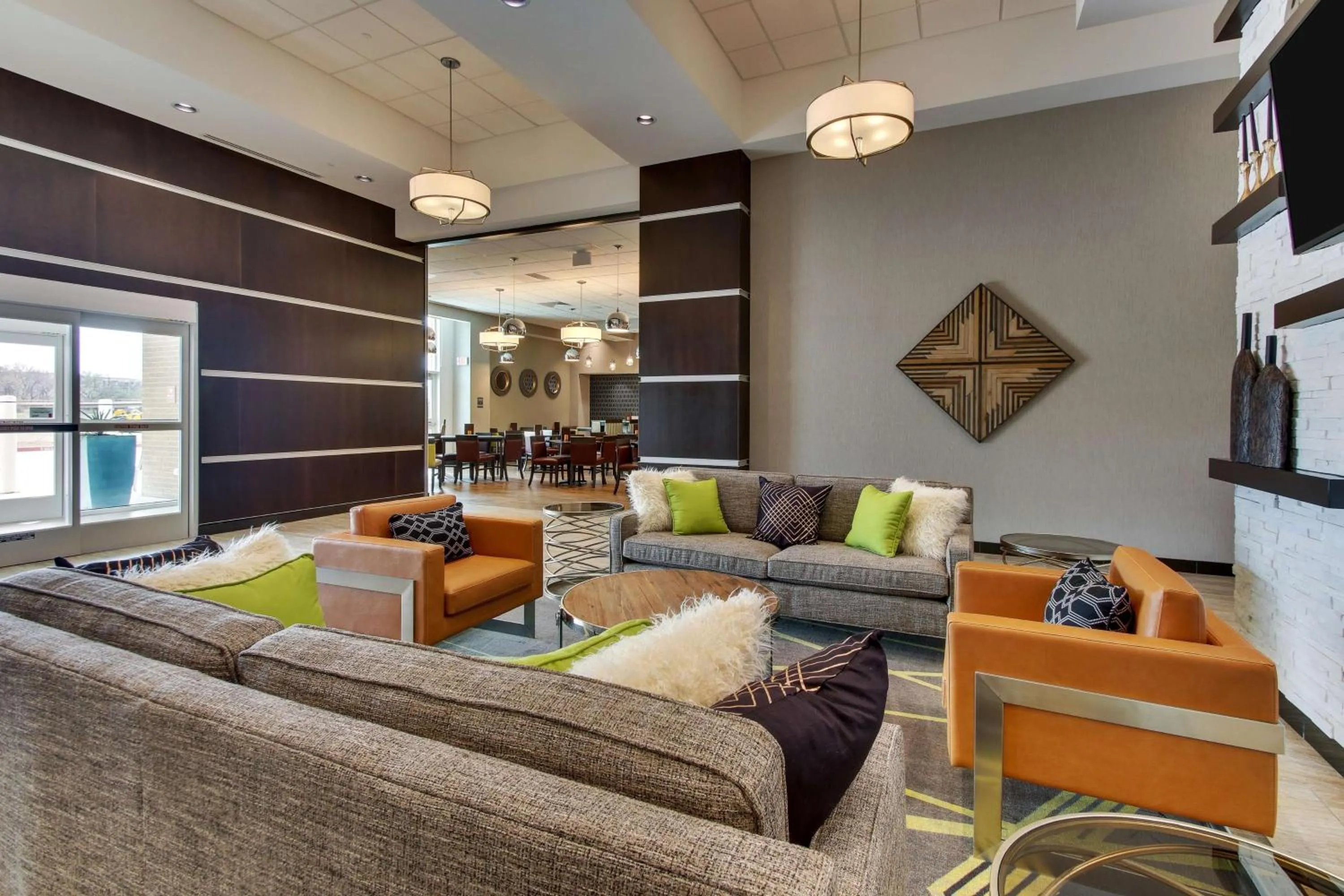 Restaurant/places to eat in Drury Plaza Hotel Dallas Richardson