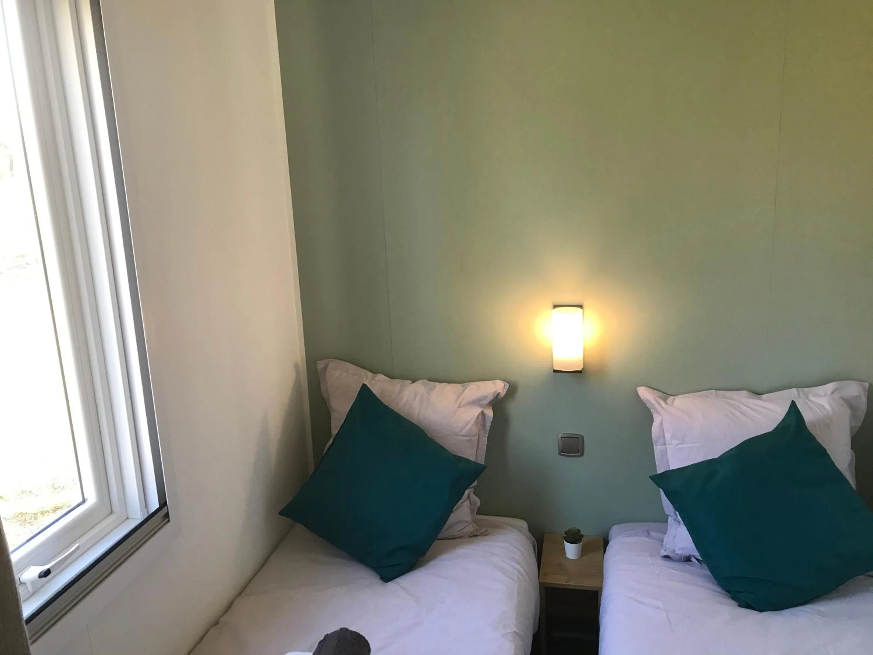 Bedroom, Bed in Le Lodge Premium