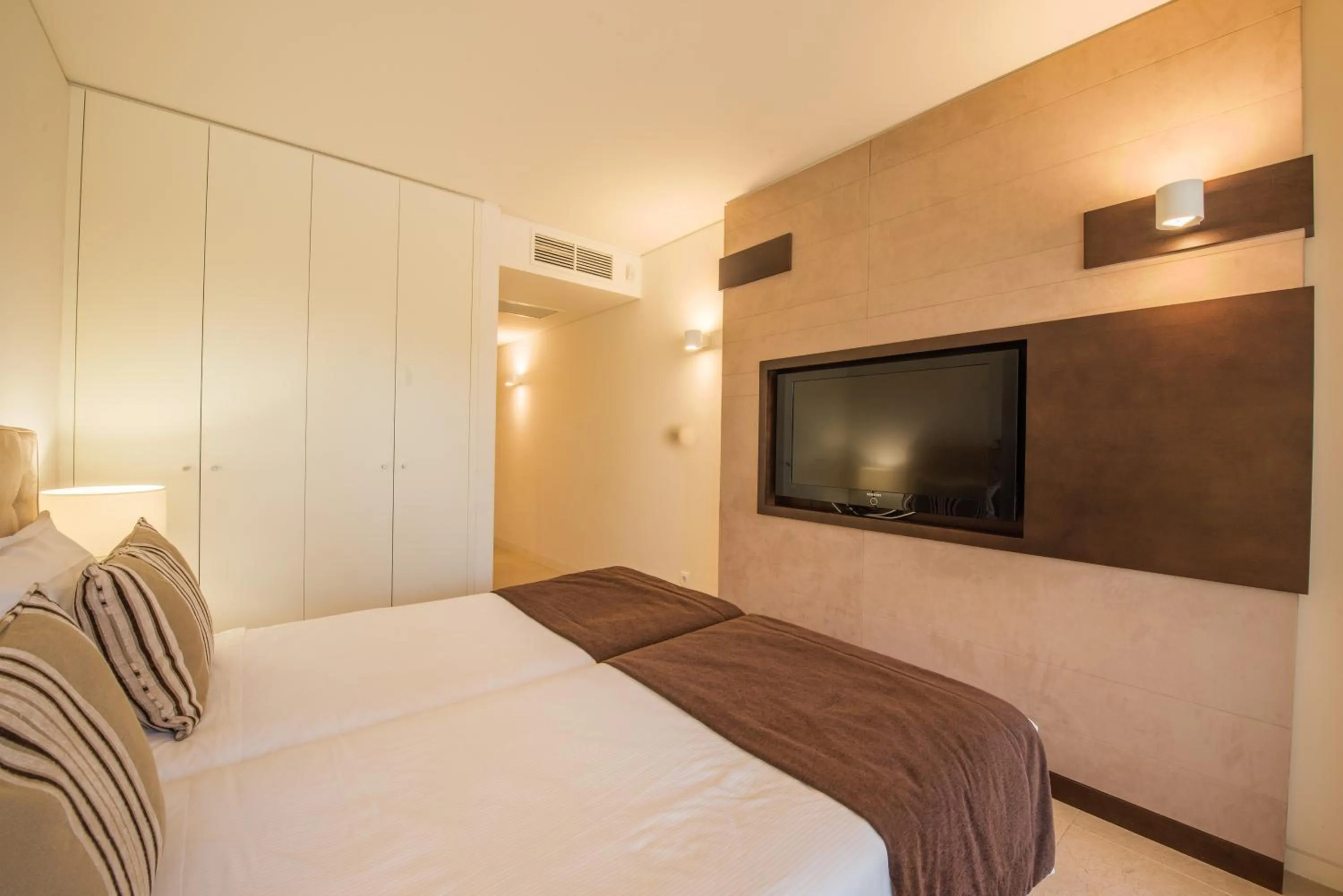 Bed in Troia Residence by The Editory - Apartamentos Praia