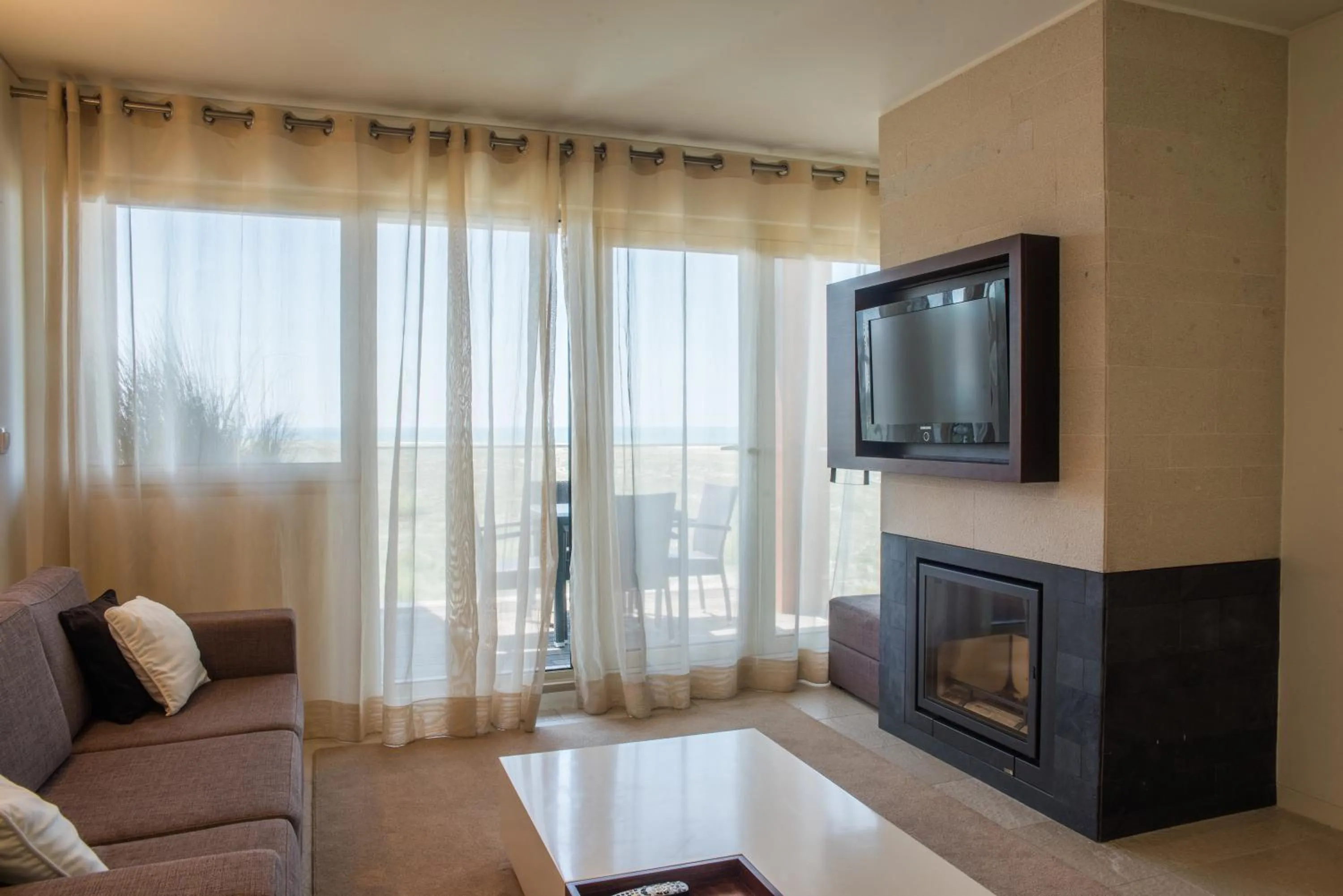 TV and multimedia in Troia Residence by The Editory - Apartamentos Praia