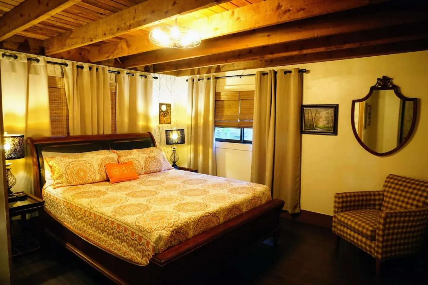 Bed in The Nature House a Secluded Waterfront Cabin