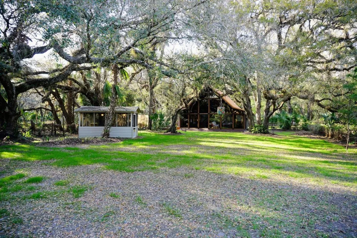 The Nature House a Secluded Waterfront Cabin