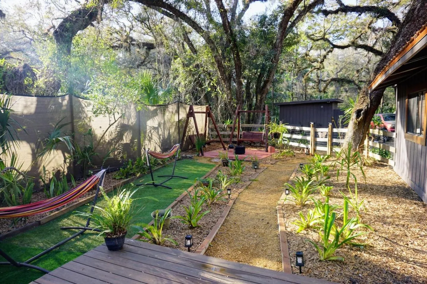 The Nature House a Secluded Waterfront Cabin