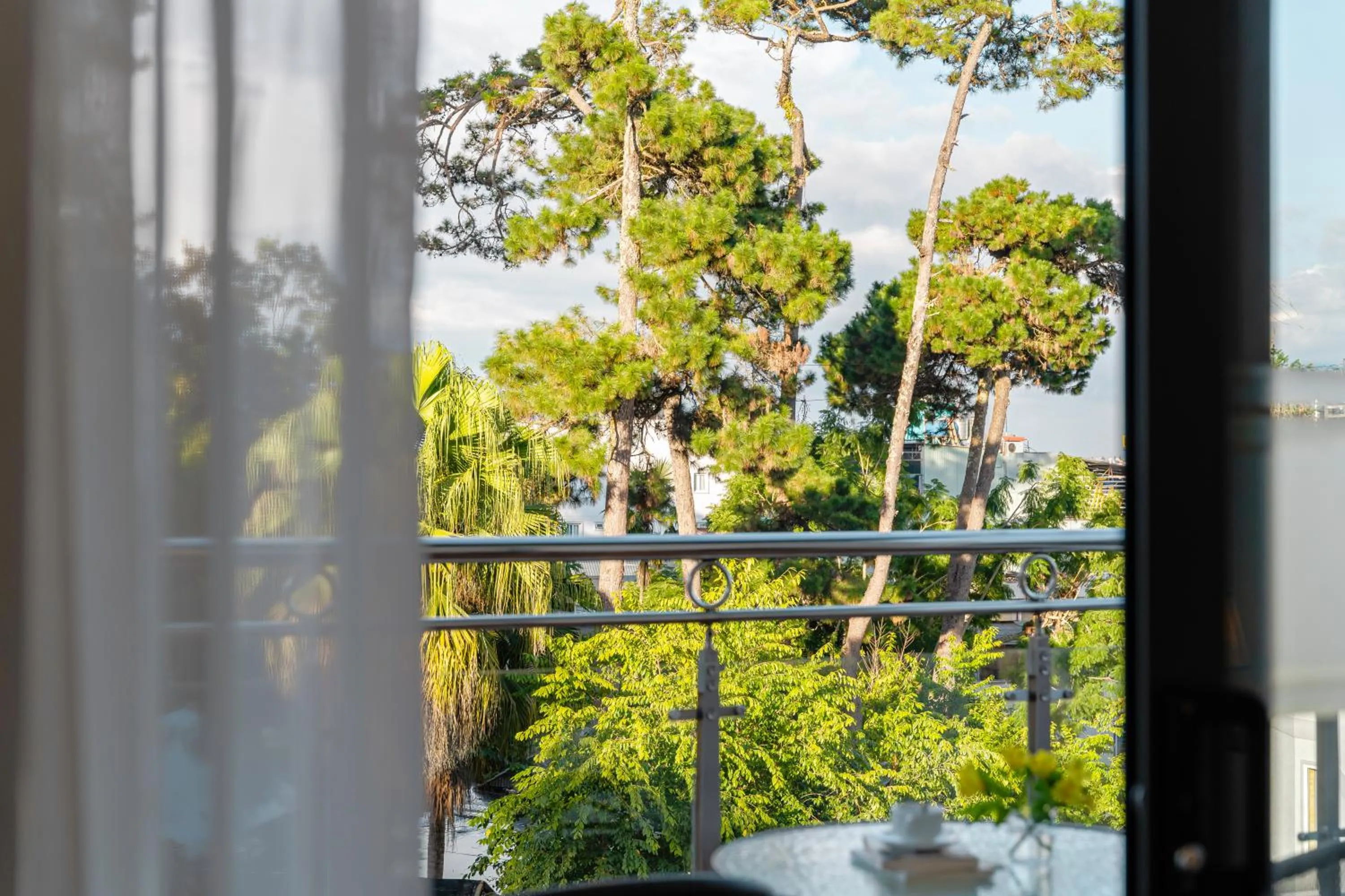 TTR Moonstone Apart Hotel