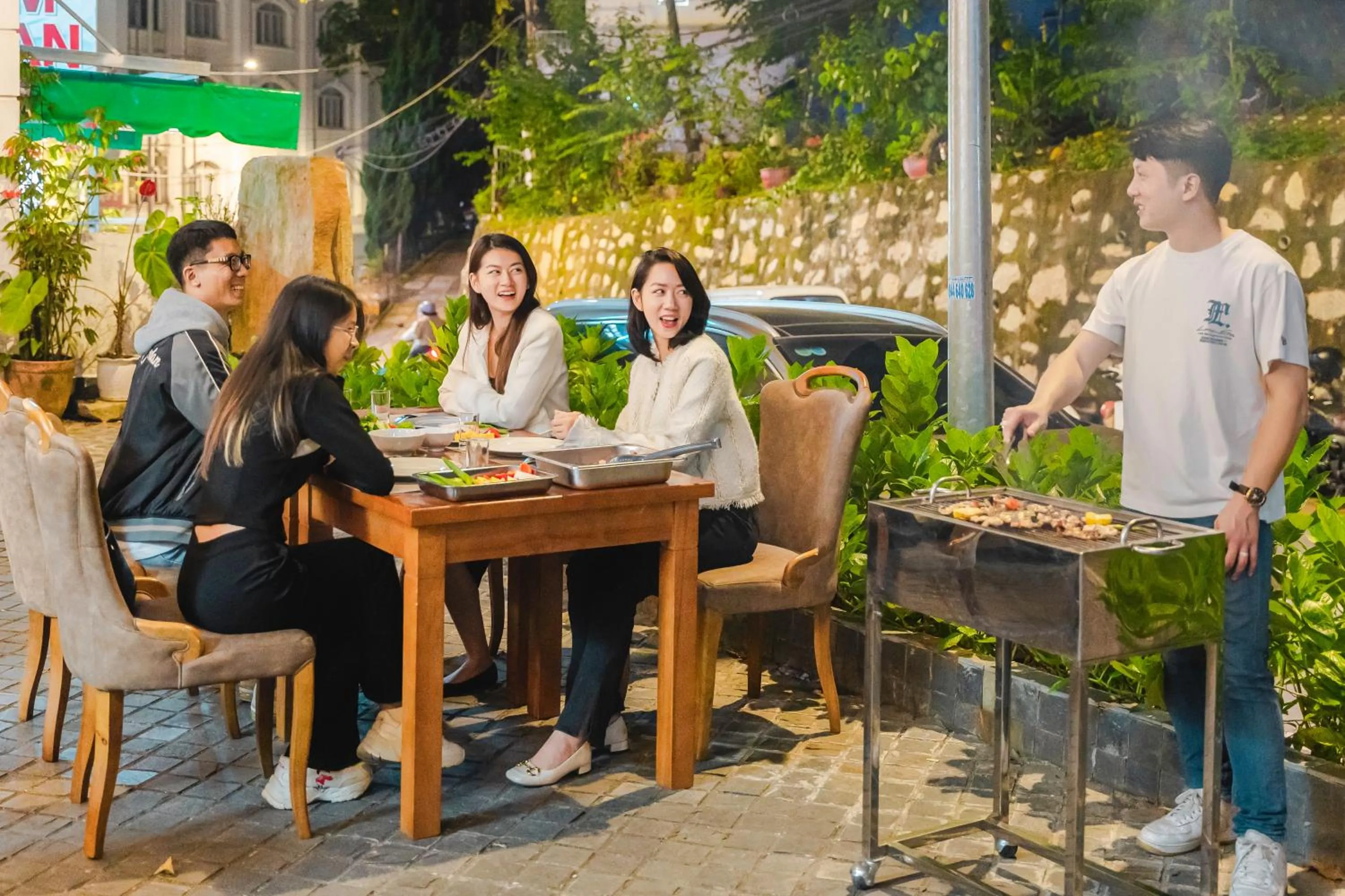 TTR Moonstone Apart Hotel