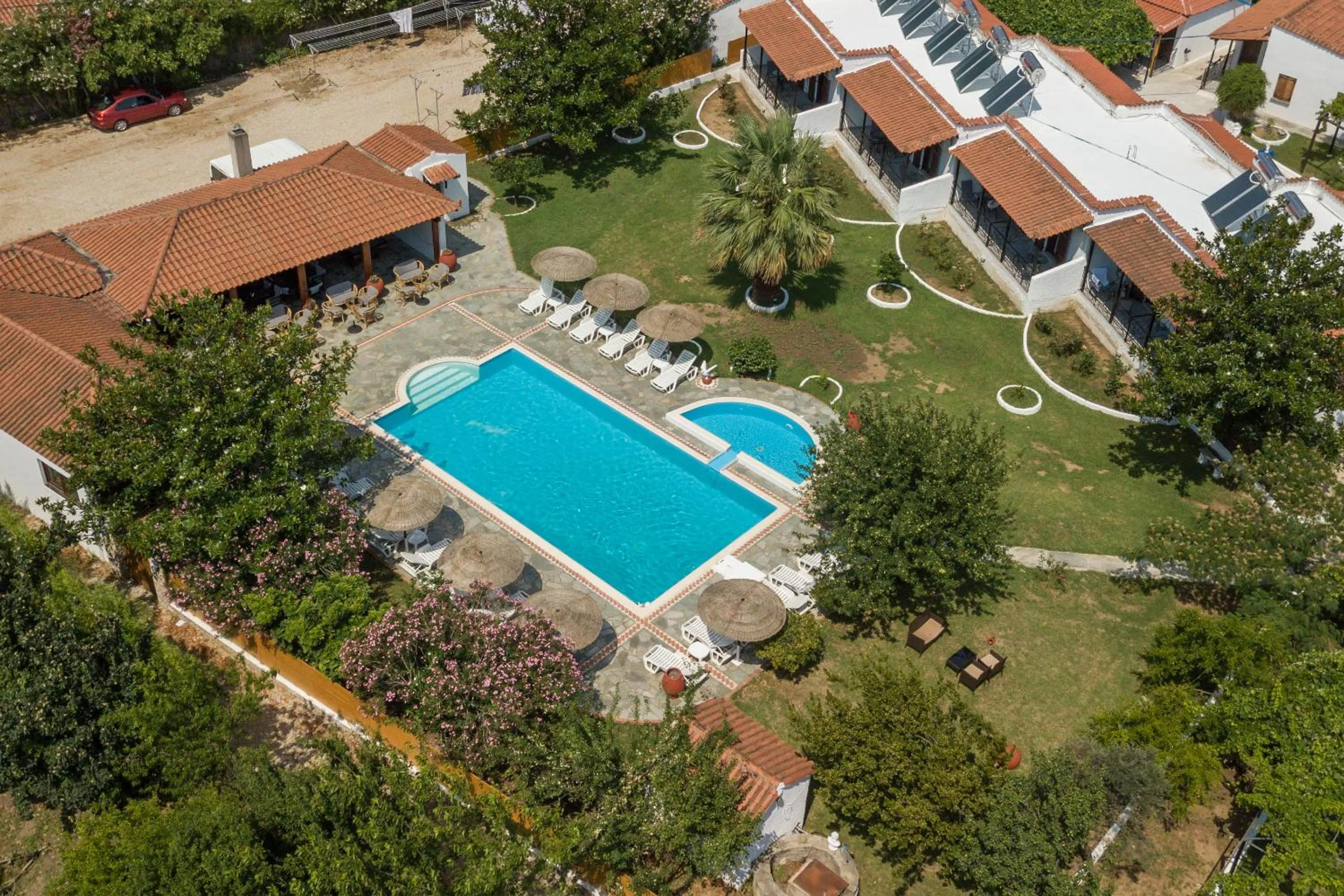 Bird's eye view in STRAWBERRY Skiathos