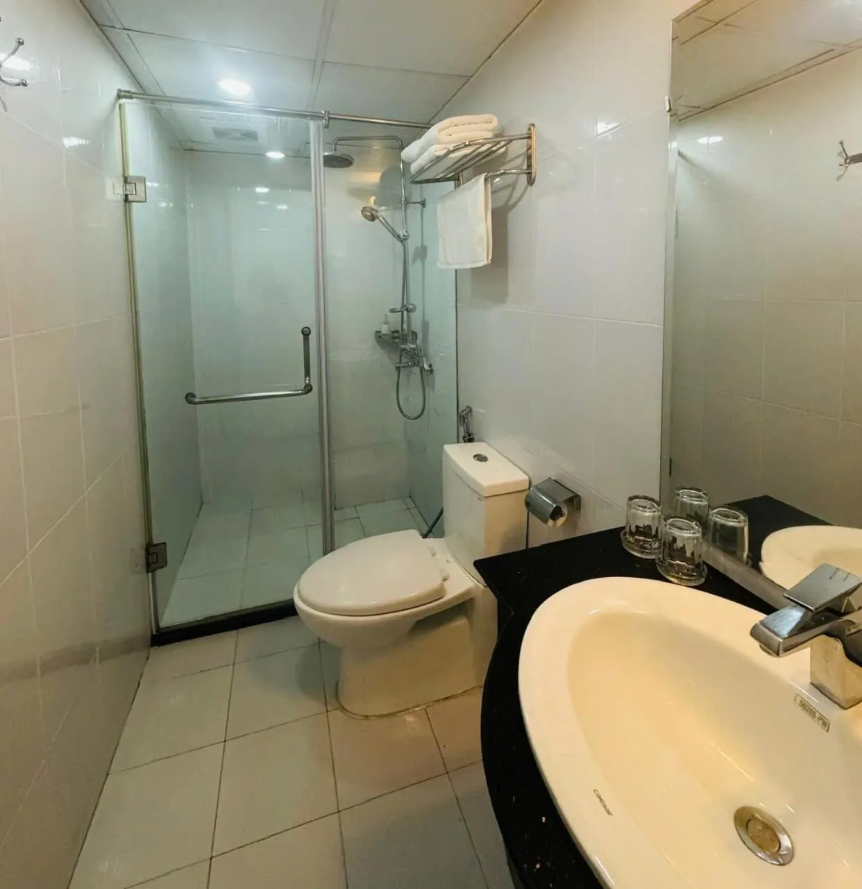 Bathroom in Holiday Suites Hotel & Spa