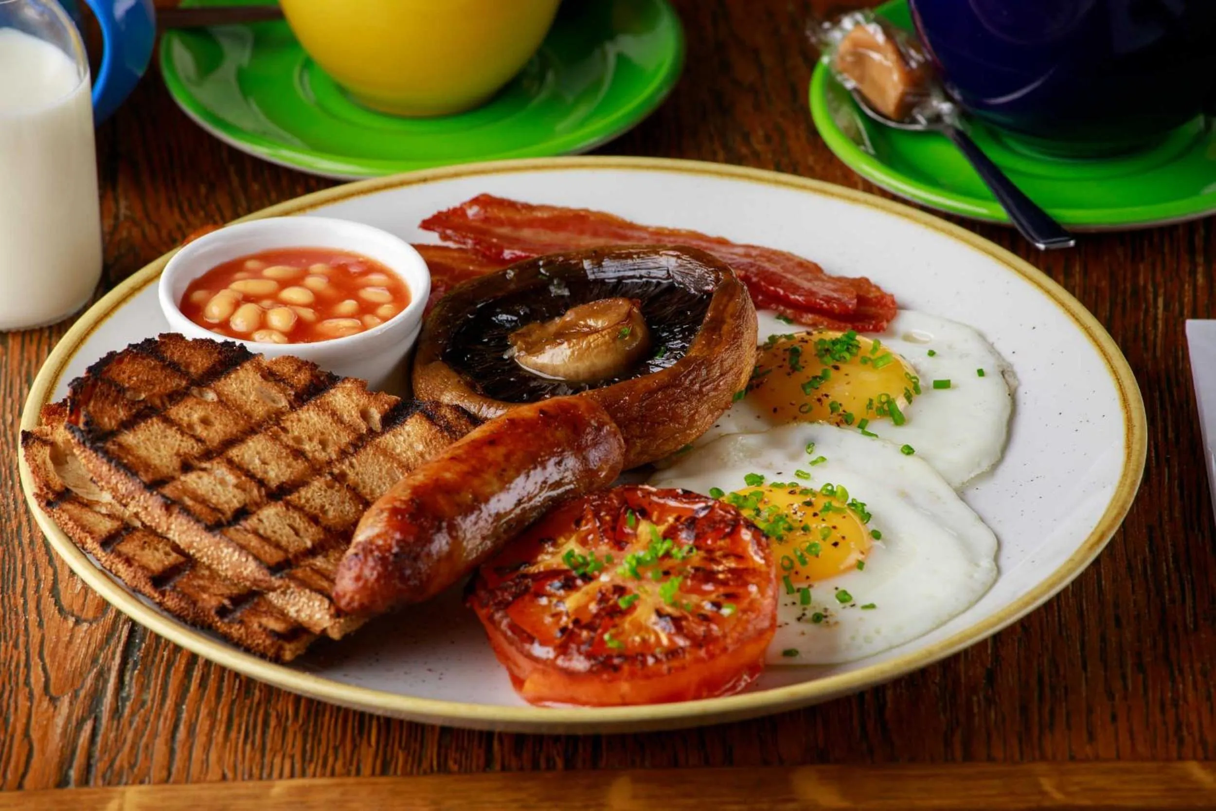 Breakfast in The Smugglers Inn