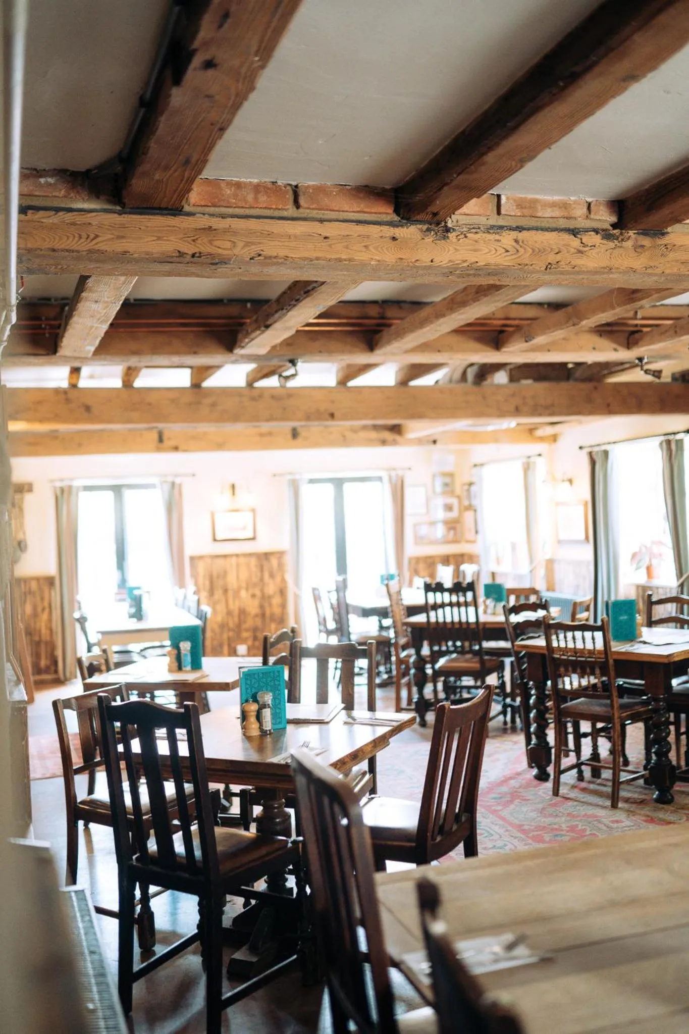 Restaurant/places to eat in The Smugglers Inn