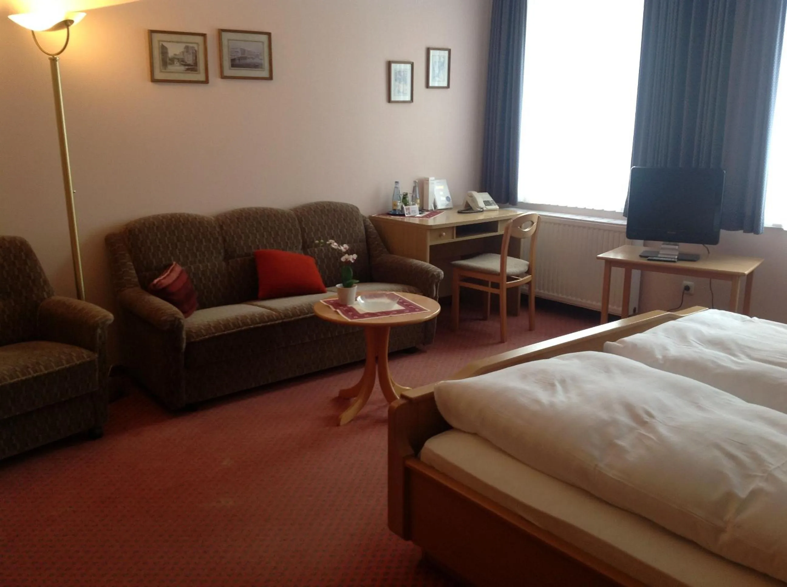 Photo of the whole room, Bed in Witt's Gasthof