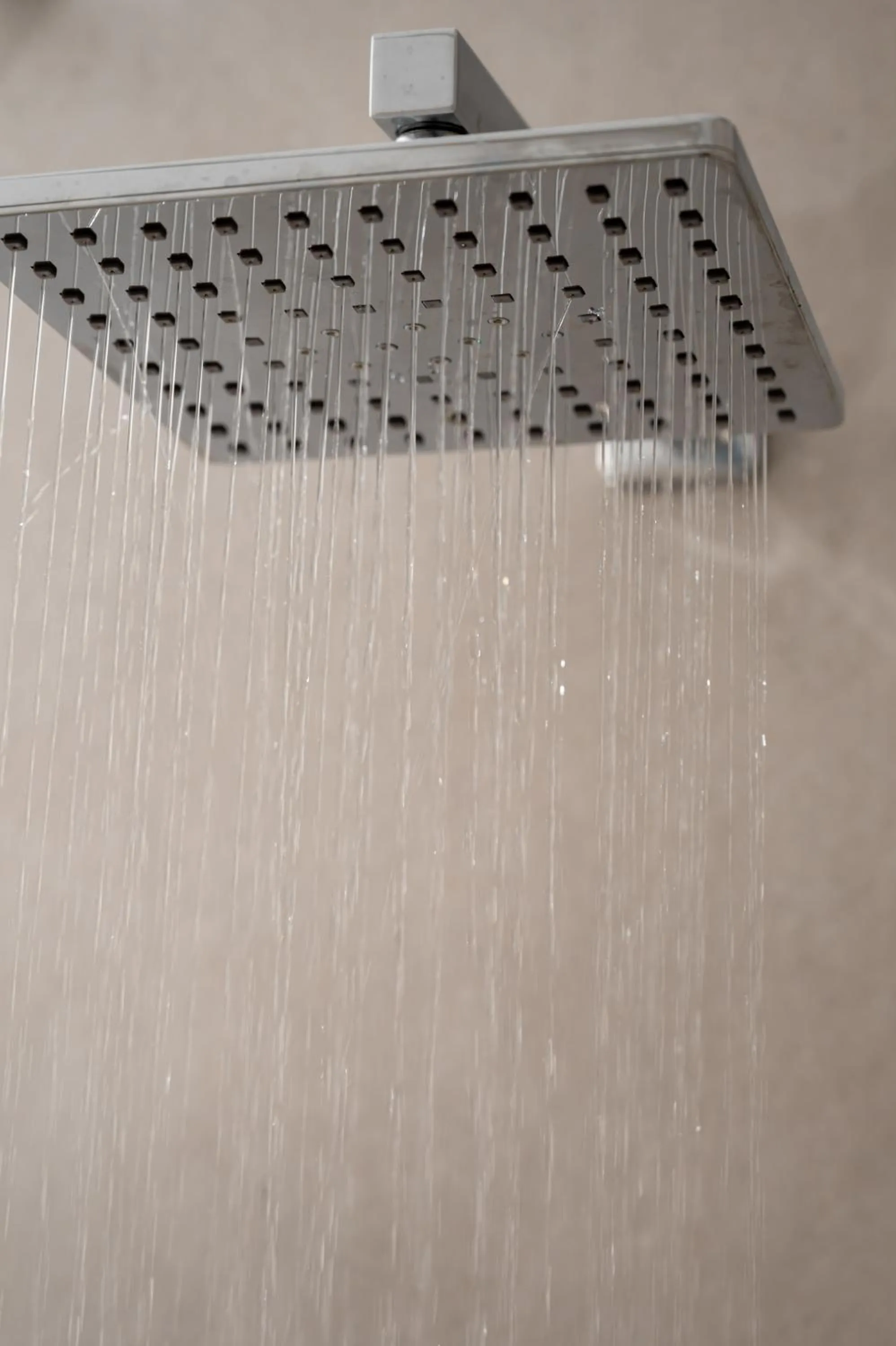 Bathroom in Nikos Hotel