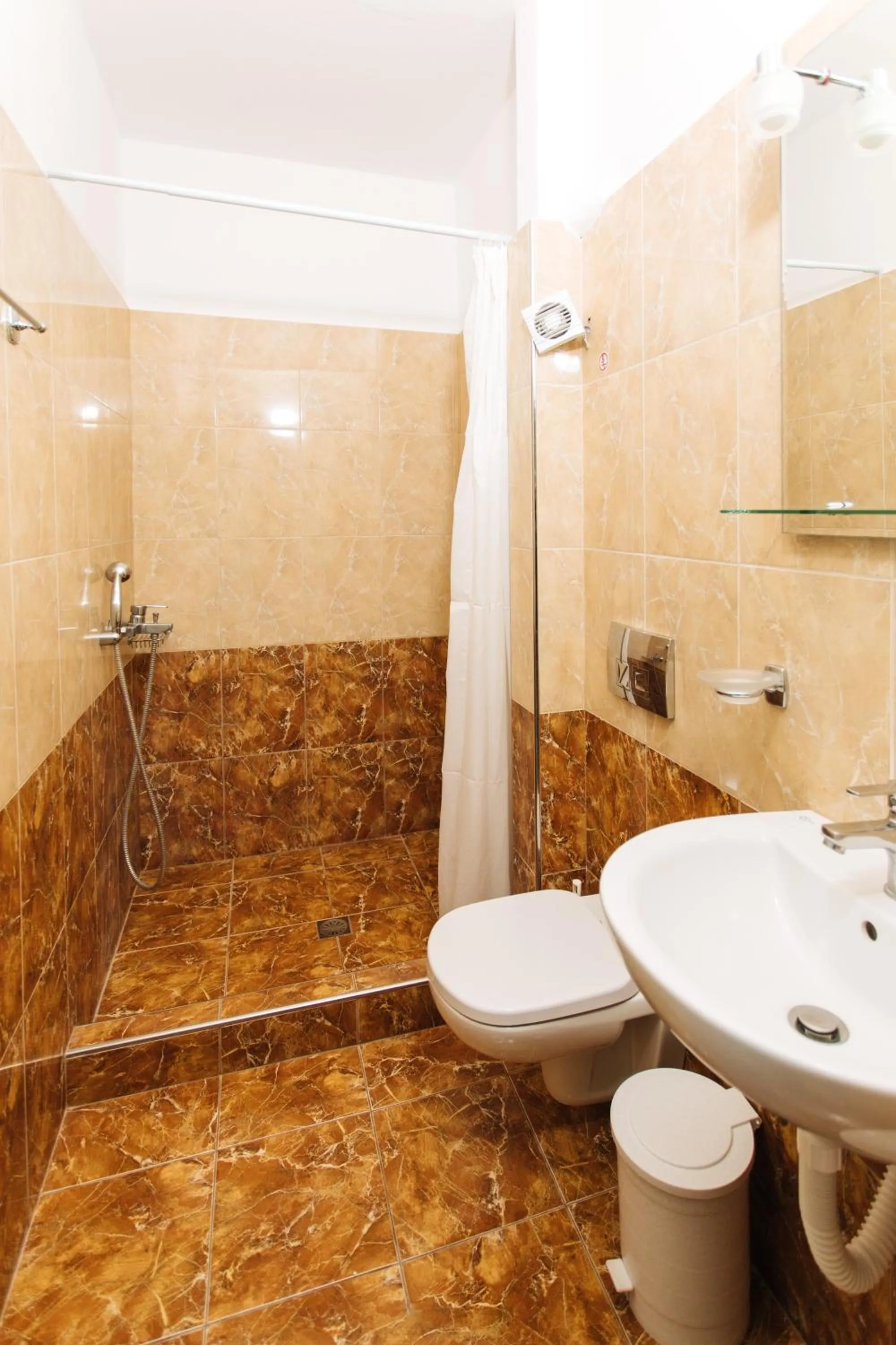 Shower in Nikos Hotel