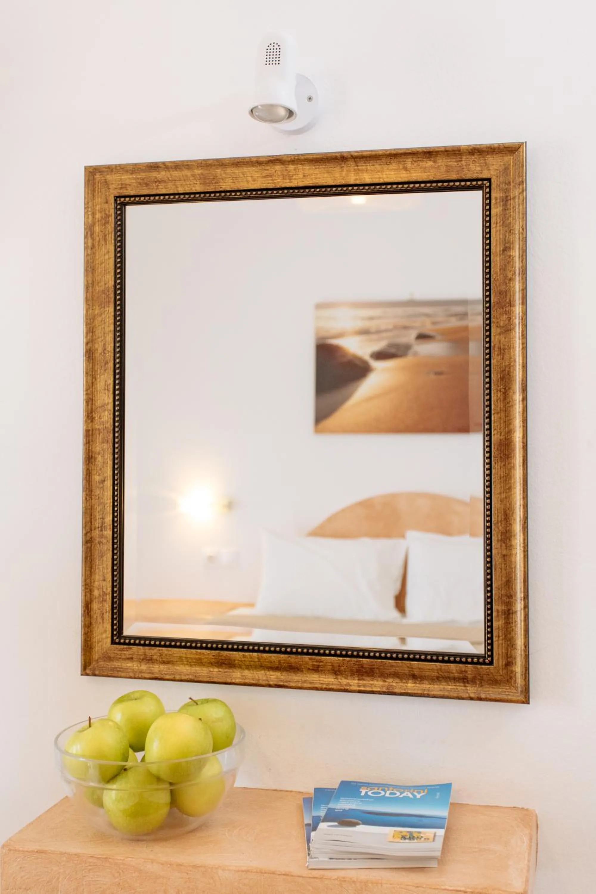 Decorative detail in Nikos Hotel