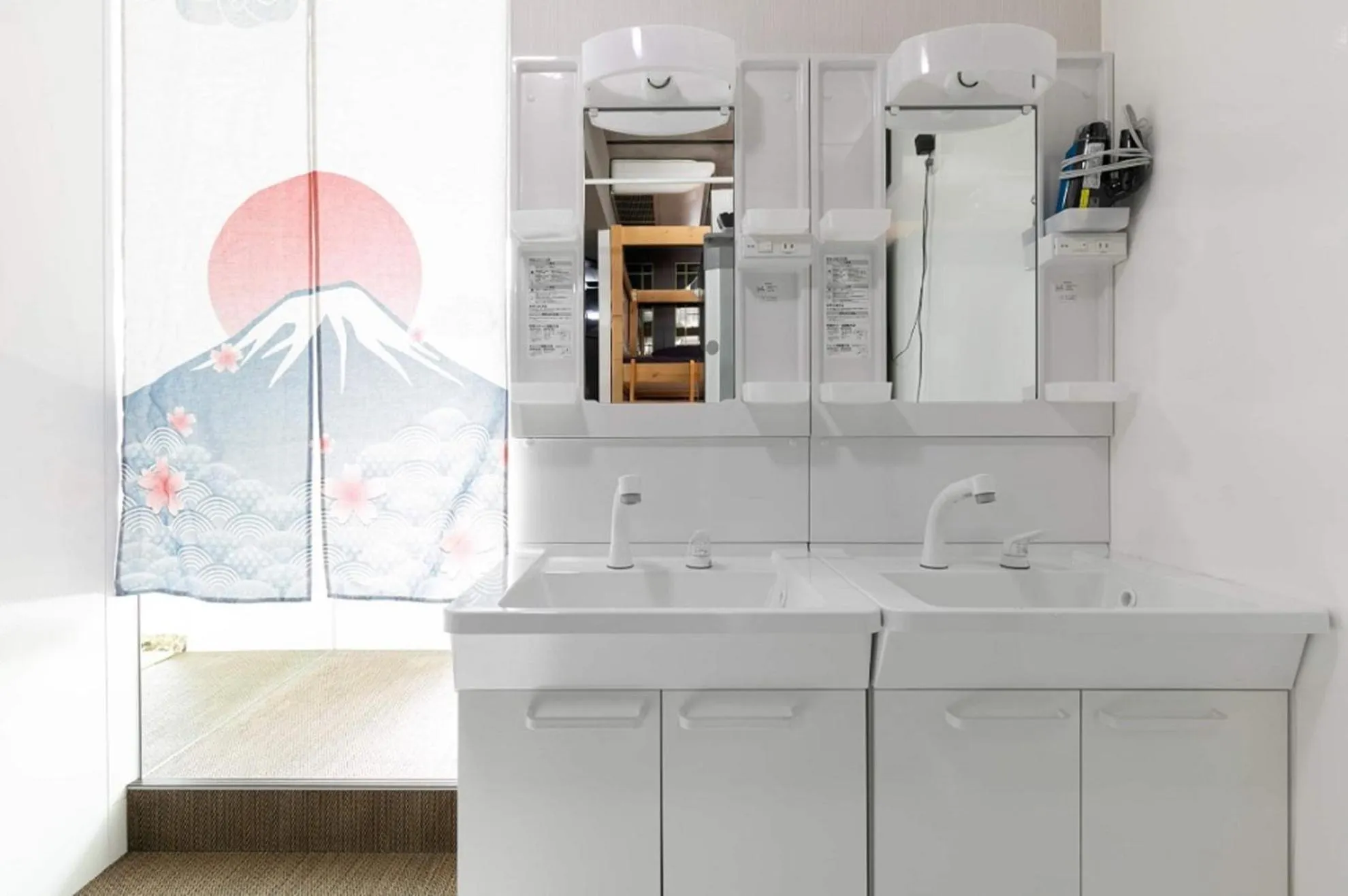 Bathroom in Hotel Adonis Tokyo - Dormitory Share Room For Male Only At City Center