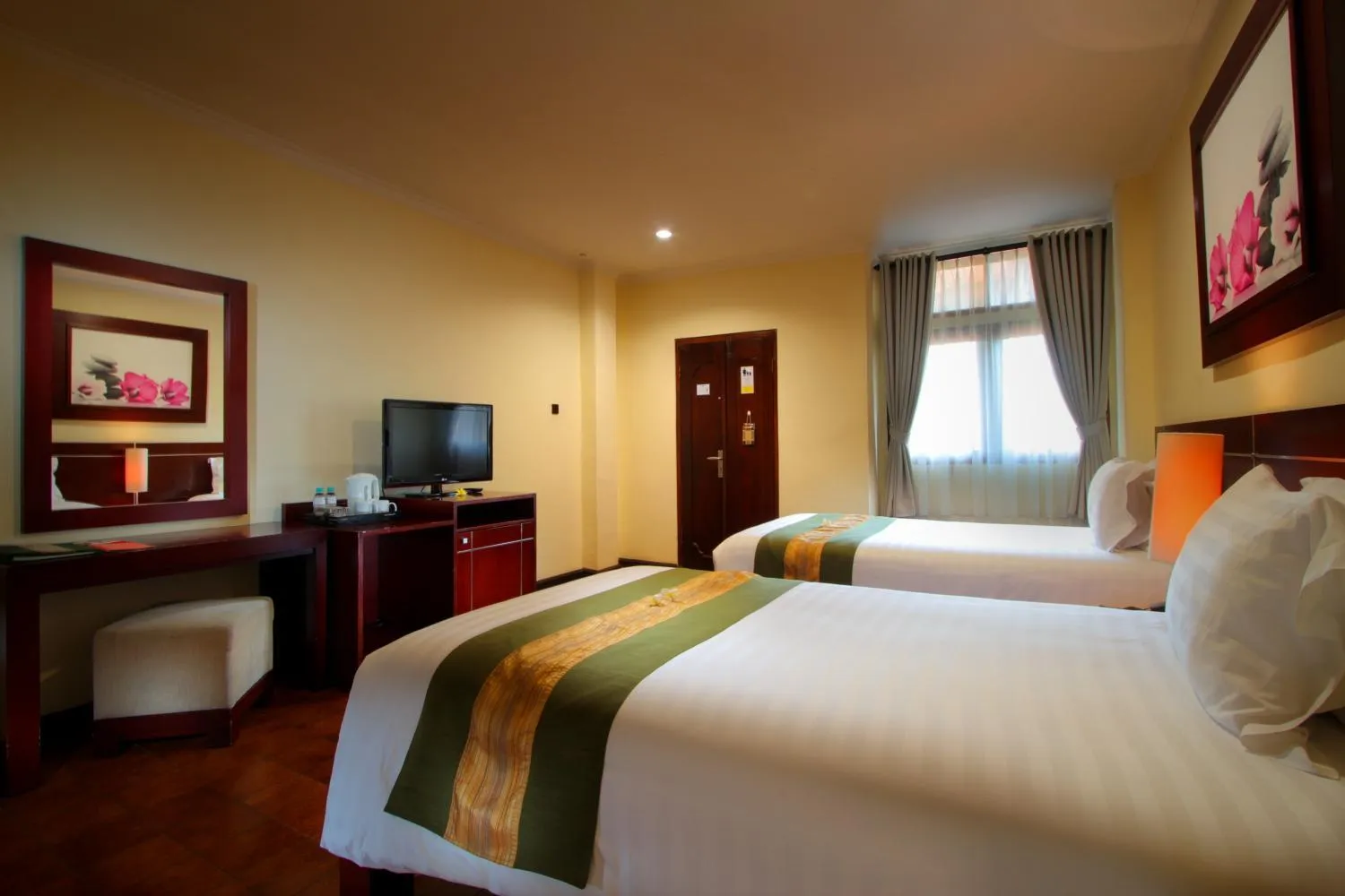 Bedroom, Bed in Adi Dharma Hotel Legian