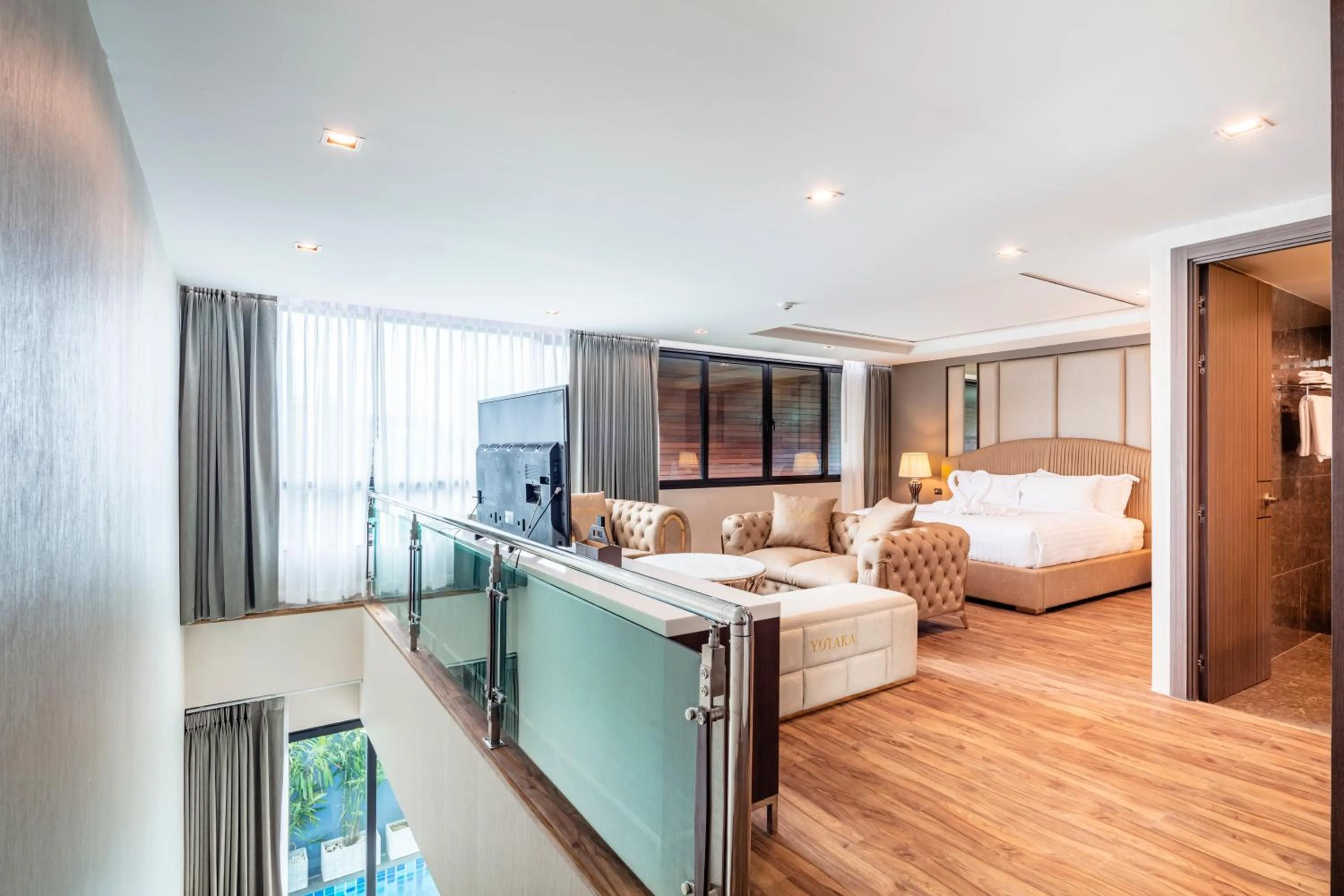 Bed in The Grand Sala Thai