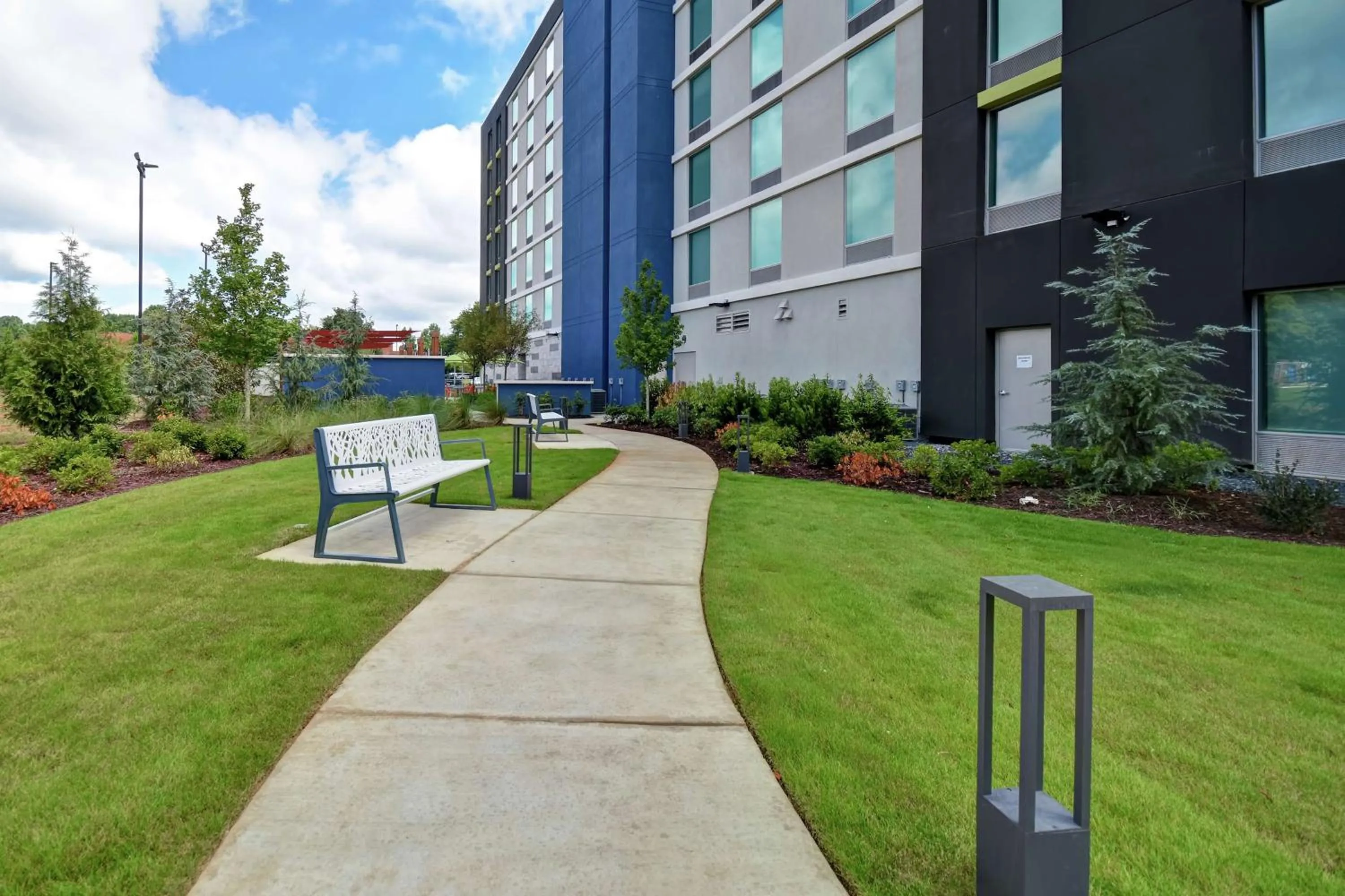 Property building in Home2 Suites By Hilton Atlanta Marietta, Ga