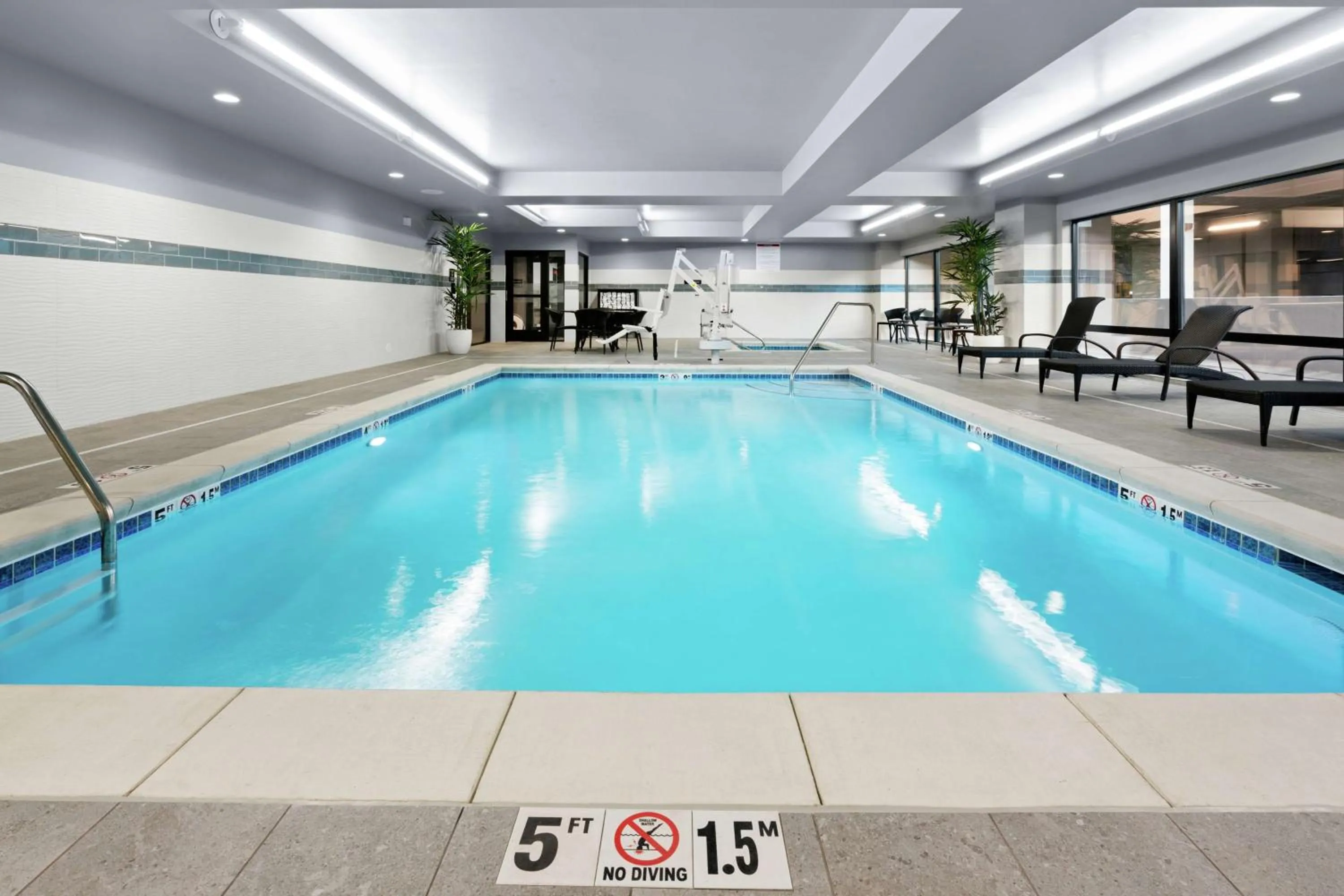 Pool view in Hampton Inn & Suites Spokane Downtown-South