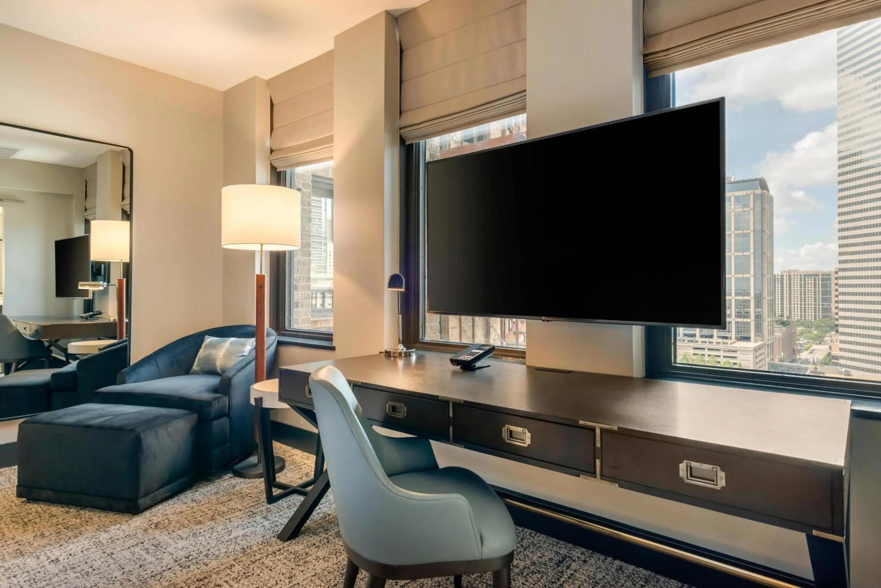 Bedroom in Cambria Hotel Houston Downtown Convention Center