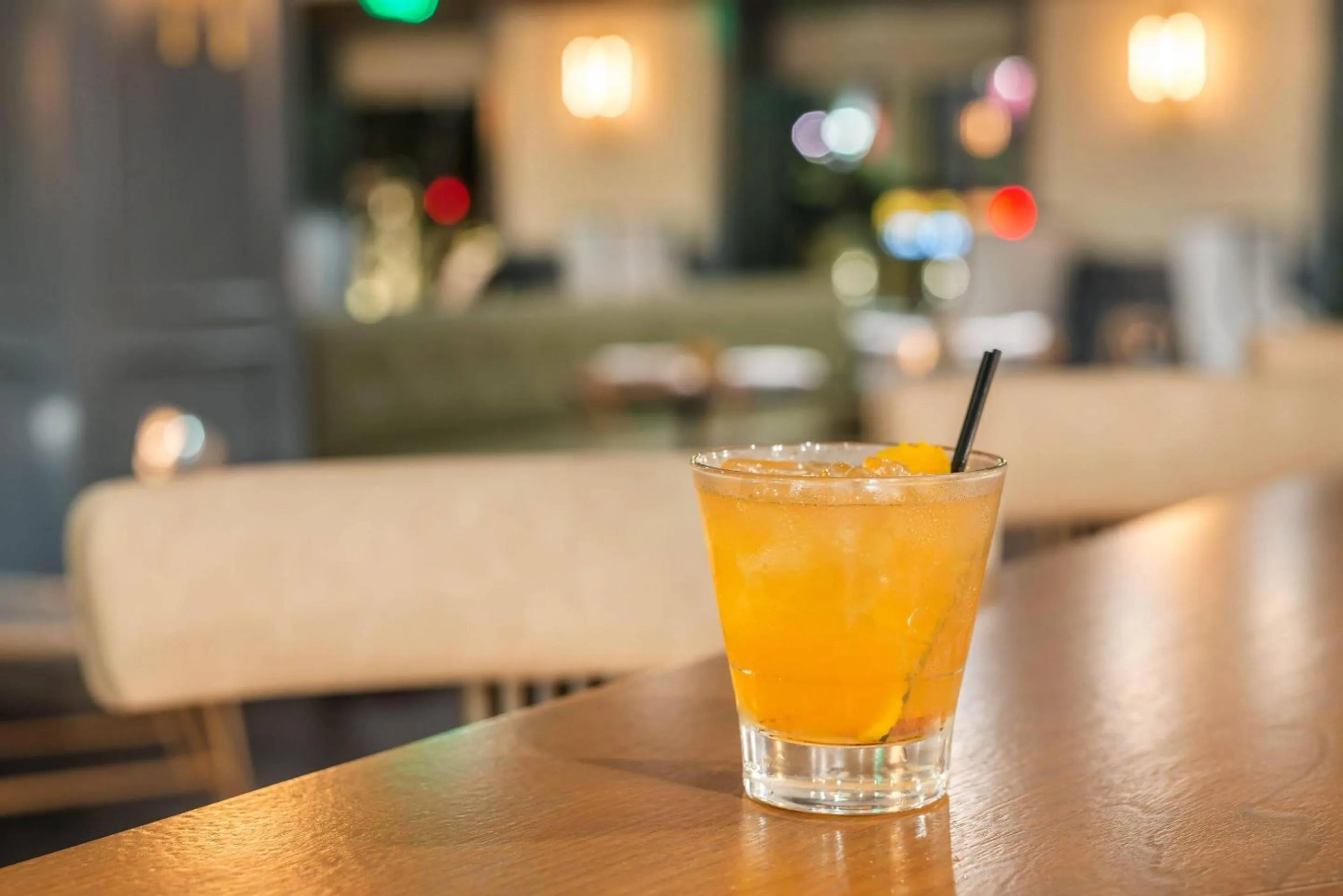 Restaurant/places to eat in Cambria Hotel Houston Downtown Convention Center