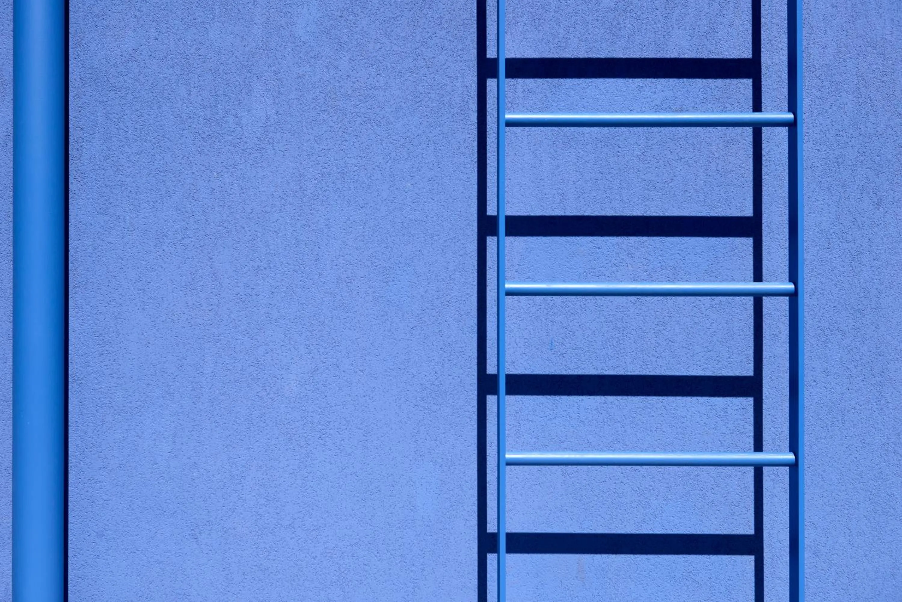 Decorative detail in Athens BlueBuilding