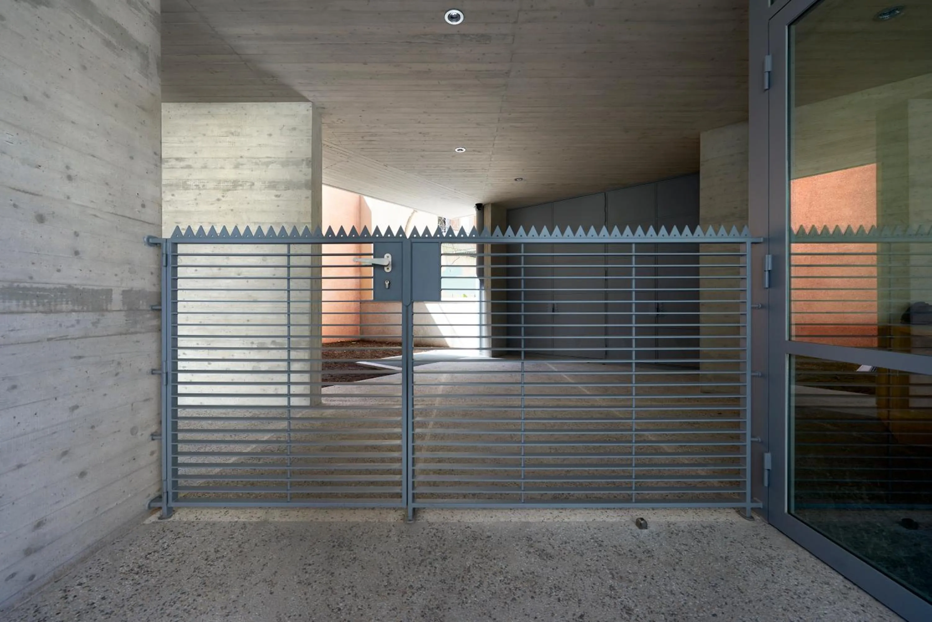 Facade/entrance in Athens BlueBuilding