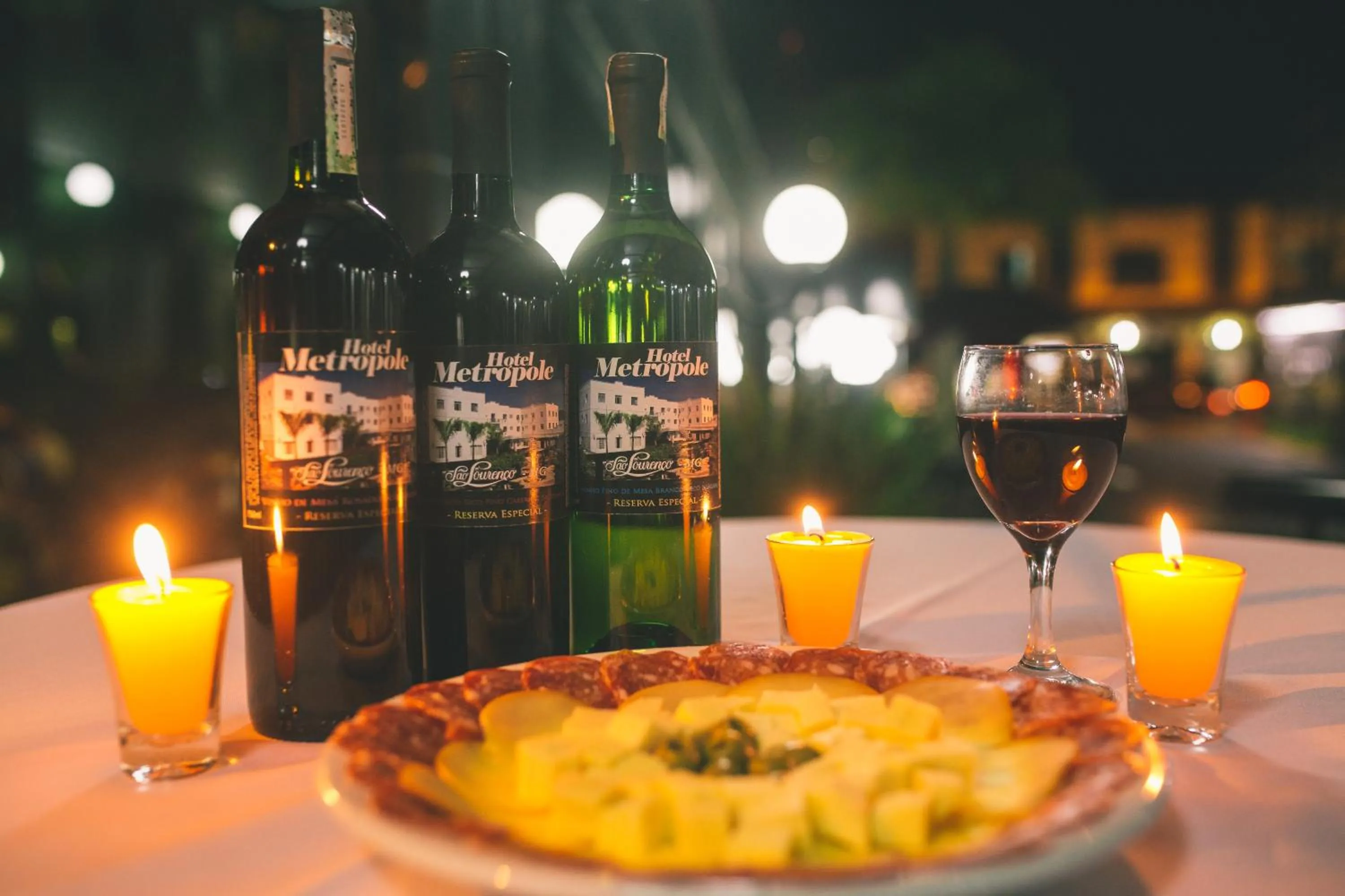 Evening entertainment in Hotel Metrópole