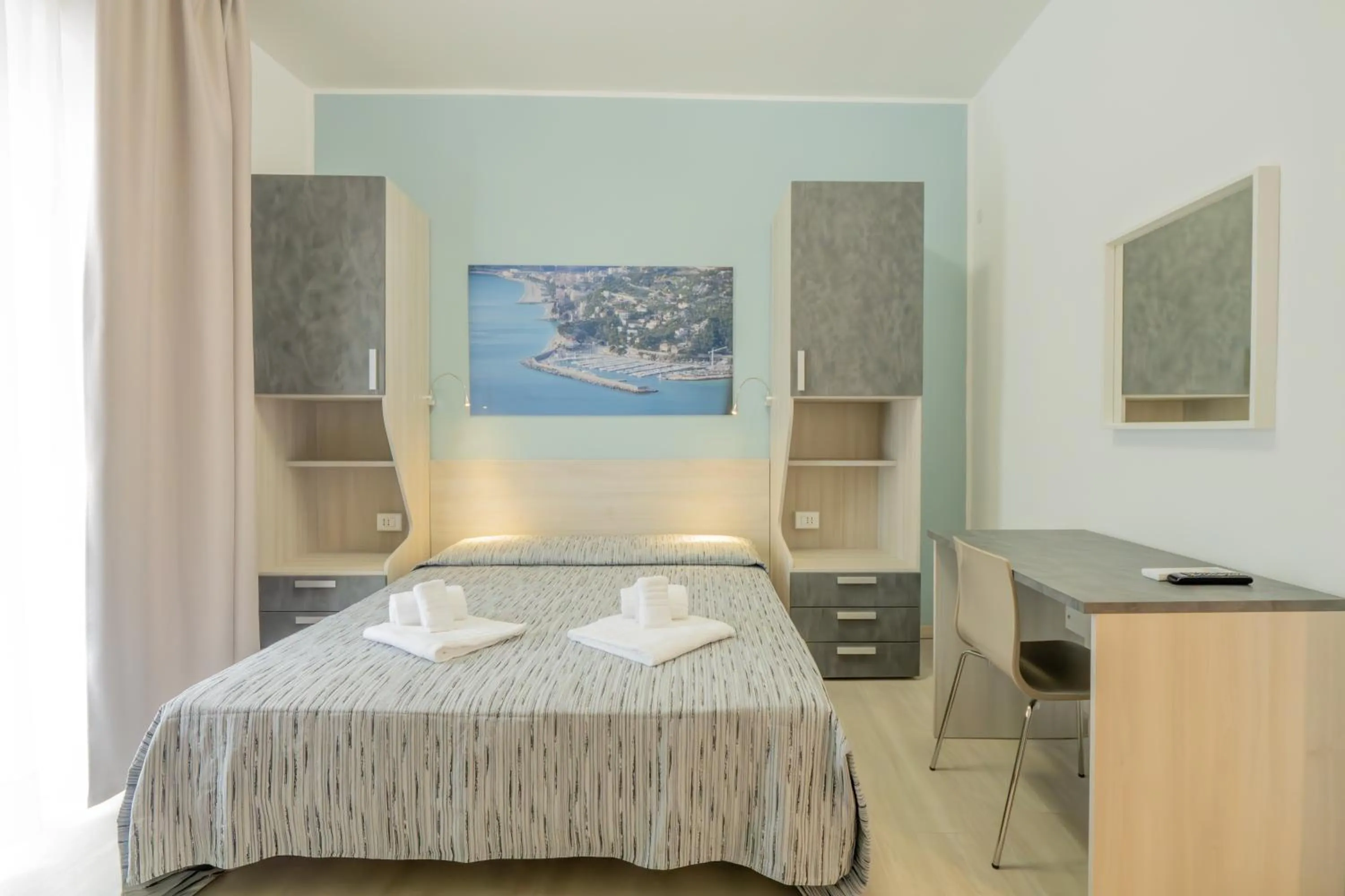 Photo of the whole room, Bed in Hotel La Bussola