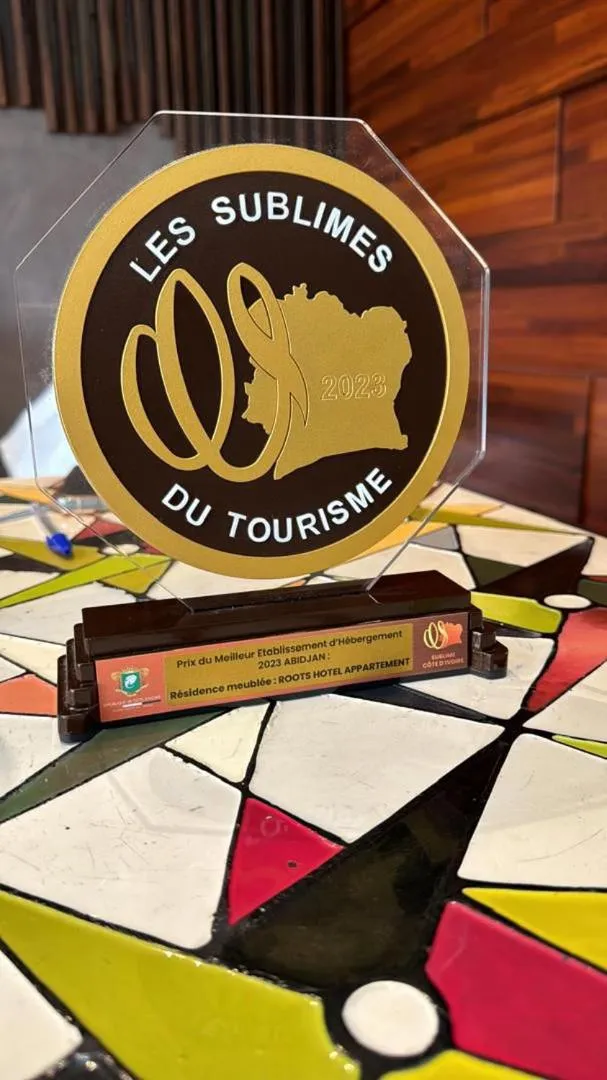 Roots Hotel Apartments Abidjan