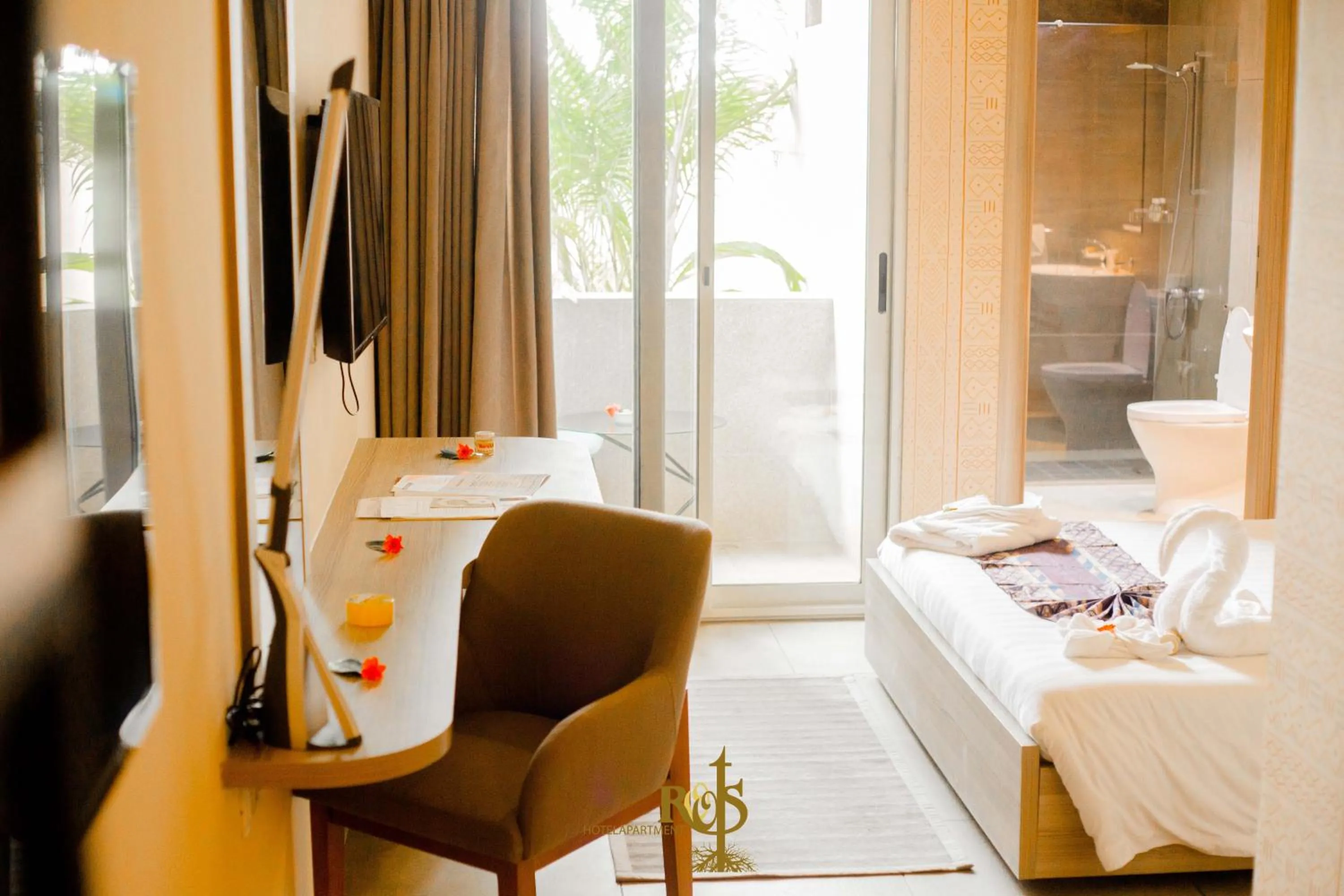 Bed in Roots Hotel Apartments Abidjan