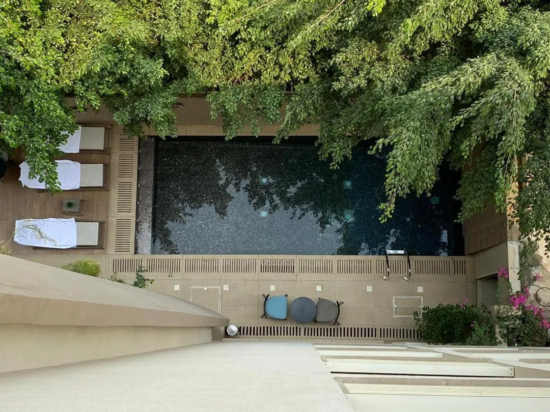 Roots Hotel Apartments Abidjan