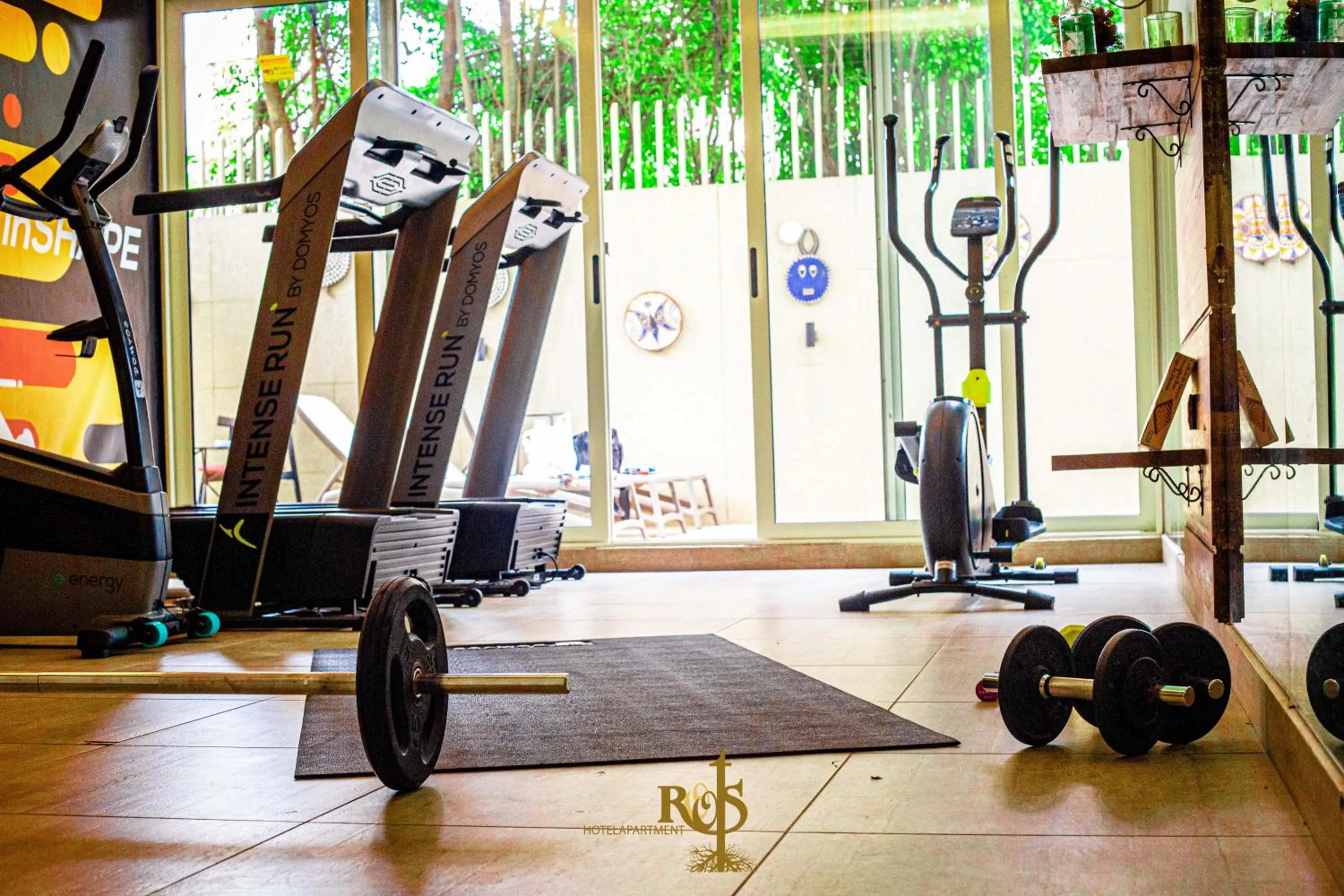 Fitness centre/facilities in Roots Hotel Apartments Abidjan