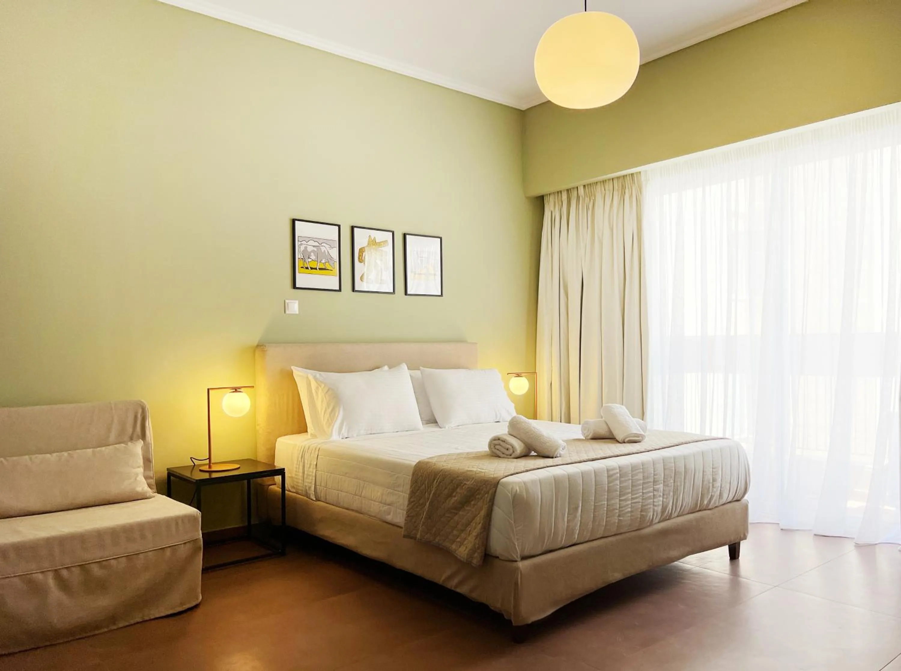 Bed in ATHENS STORIES