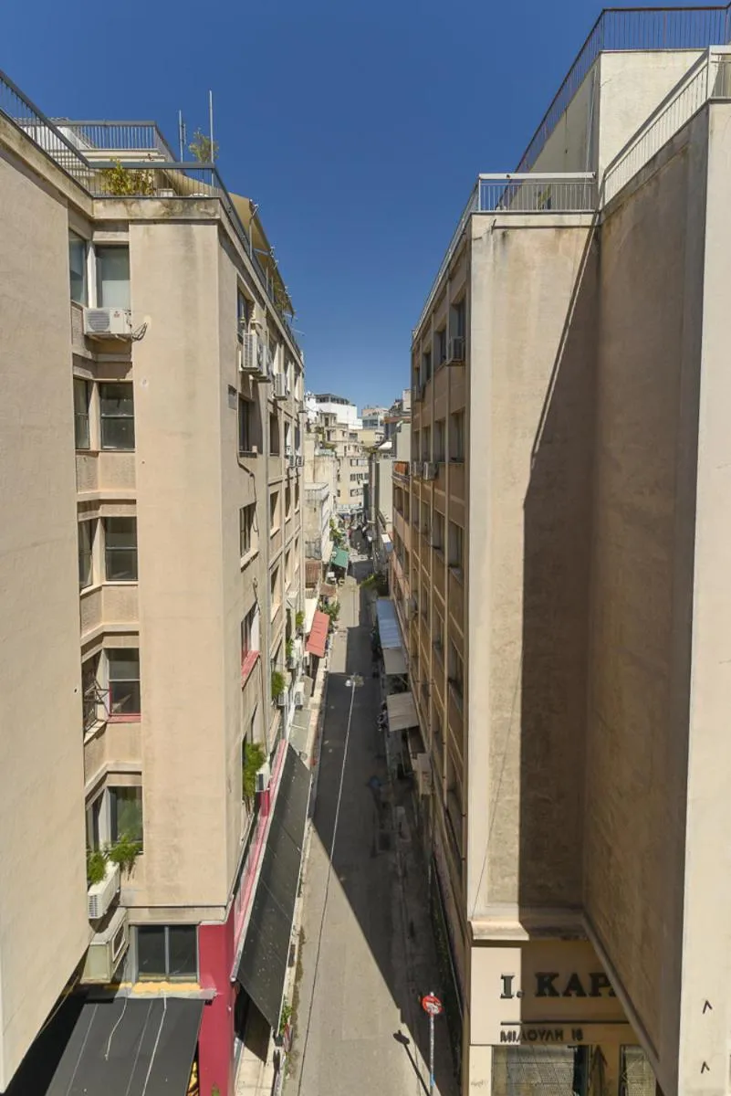 Neighbourhood in ATHENS STORIES