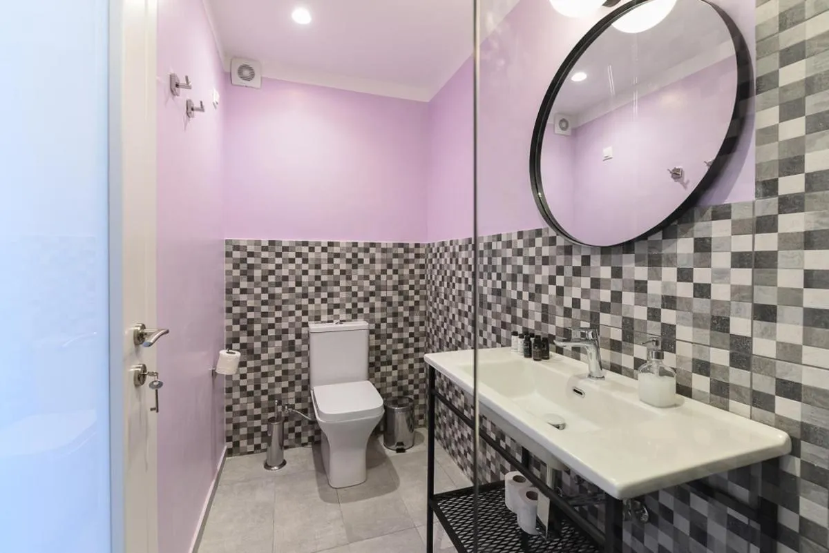 Toilet in ATHENS STORIES