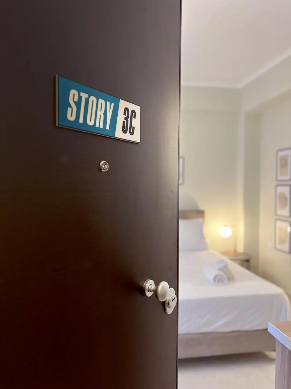 Bed in ATHENS STORIES