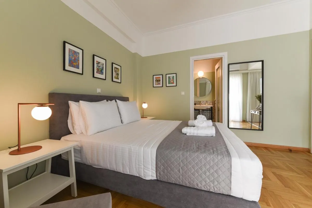 Bed in ATHENS STORIES