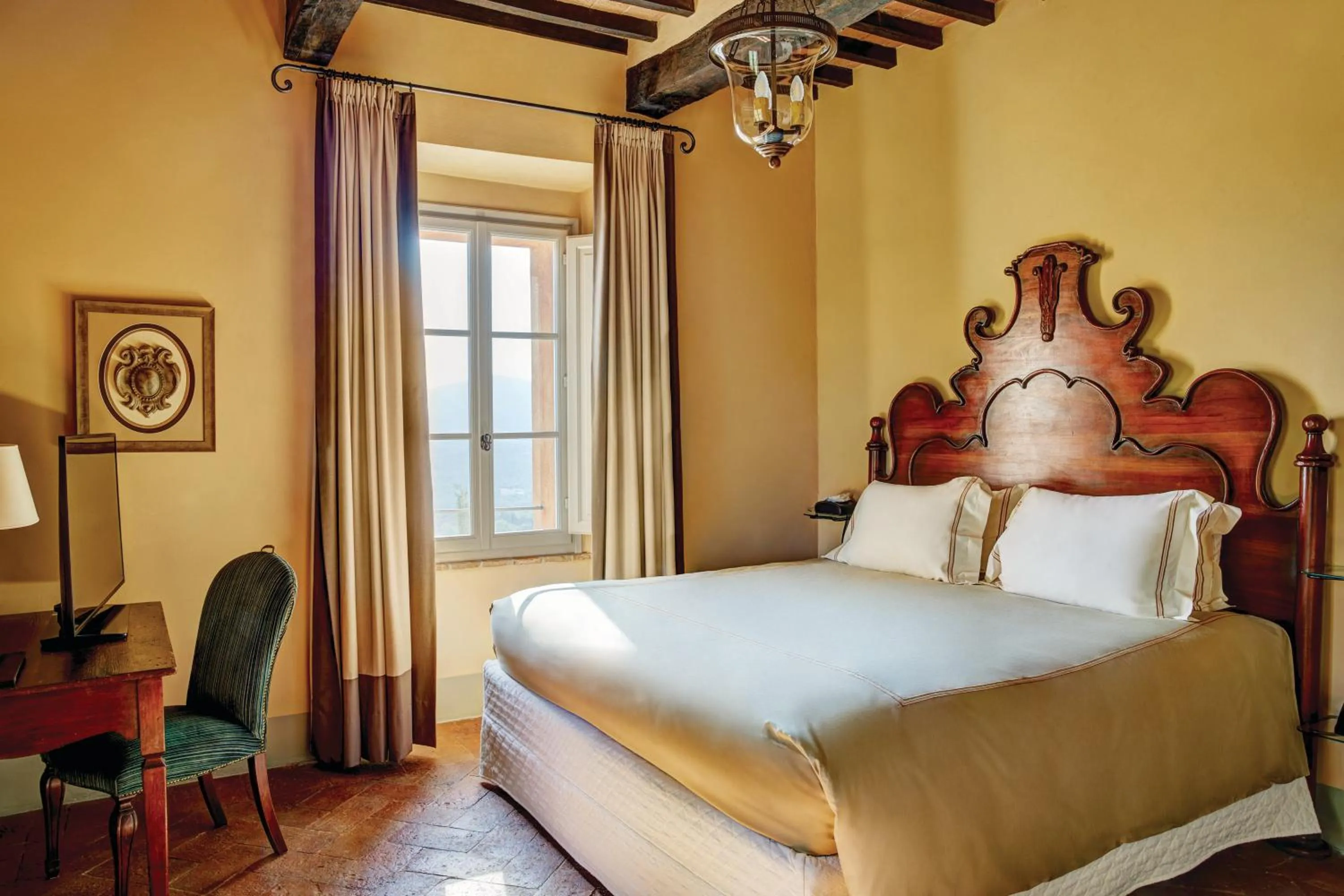 Bedroom, Bed in Castello di Casole, A Belmond Hotel, Tuscany