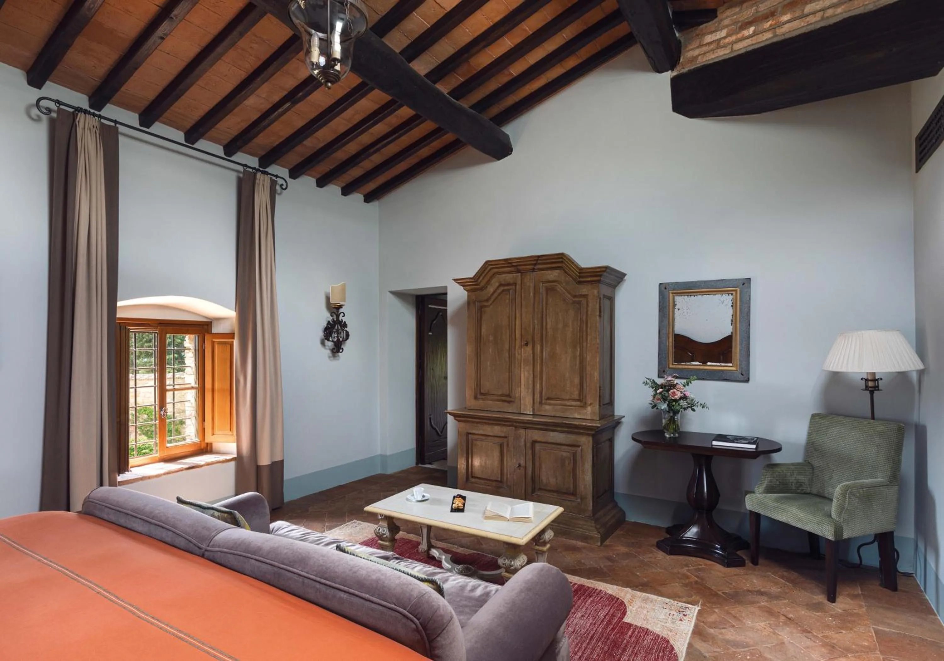 Bedroom, Bed in Castello di Casole, A Belmond Hotel, Tuscany