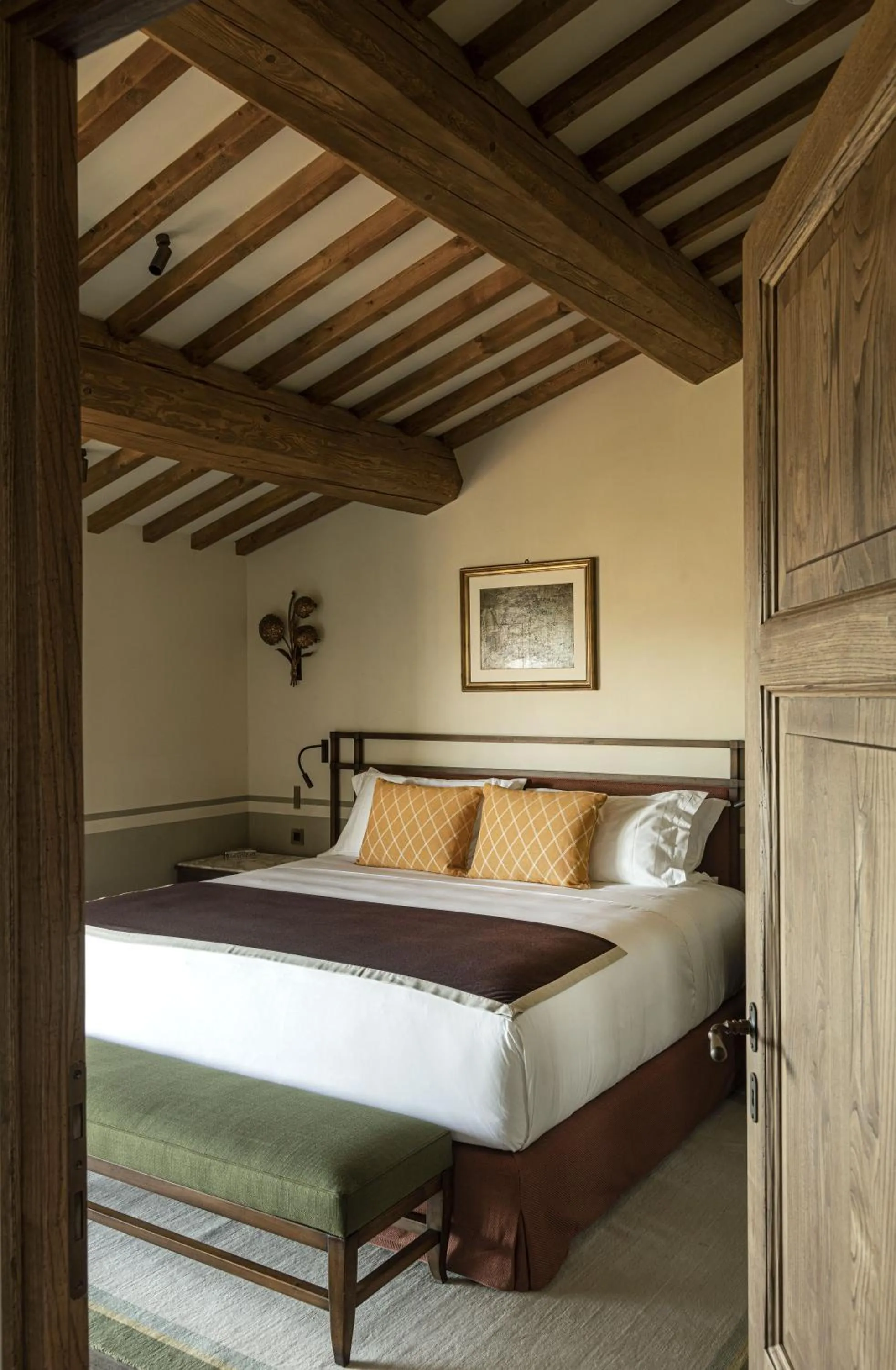 Bedroom, Bed in Castello di Casole, A Belmond Hotel, Tuscany