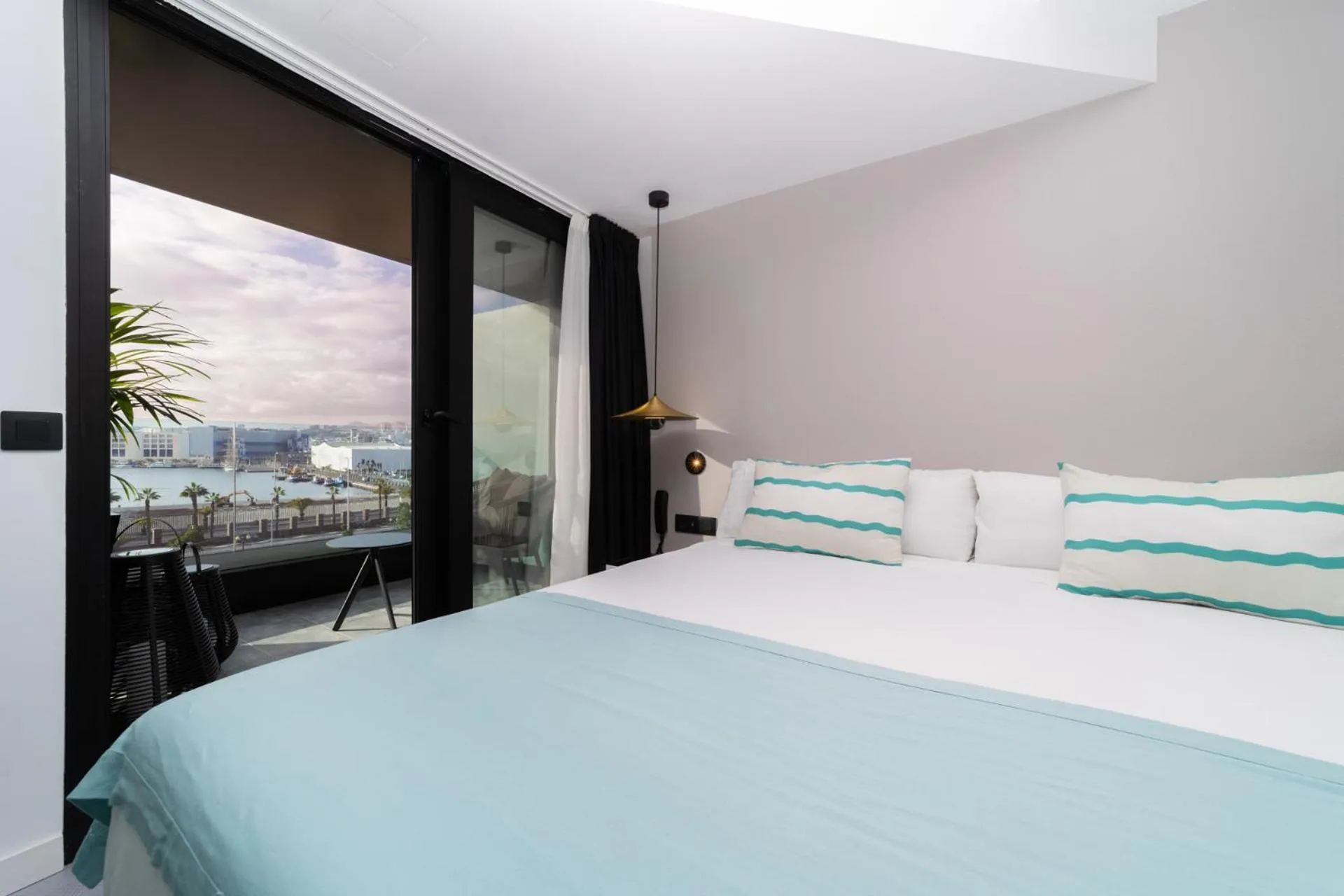 Photo of the whole room in Hotel Puerto de la Luz